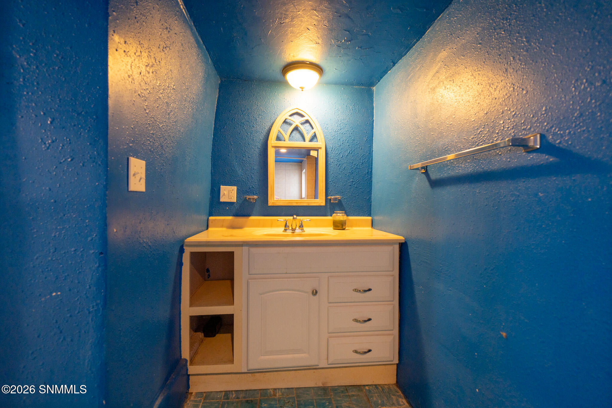 204 W Chopes Street Property Photo 16