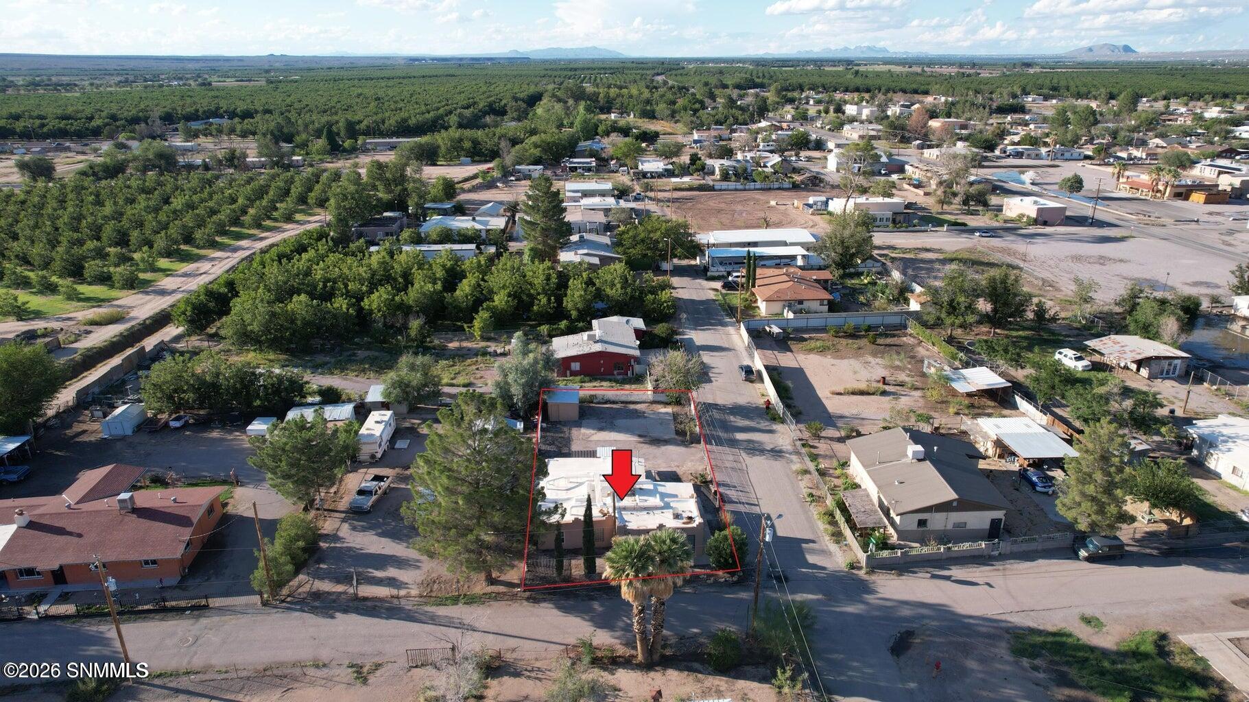204 W Chopes Street Property Photo 28