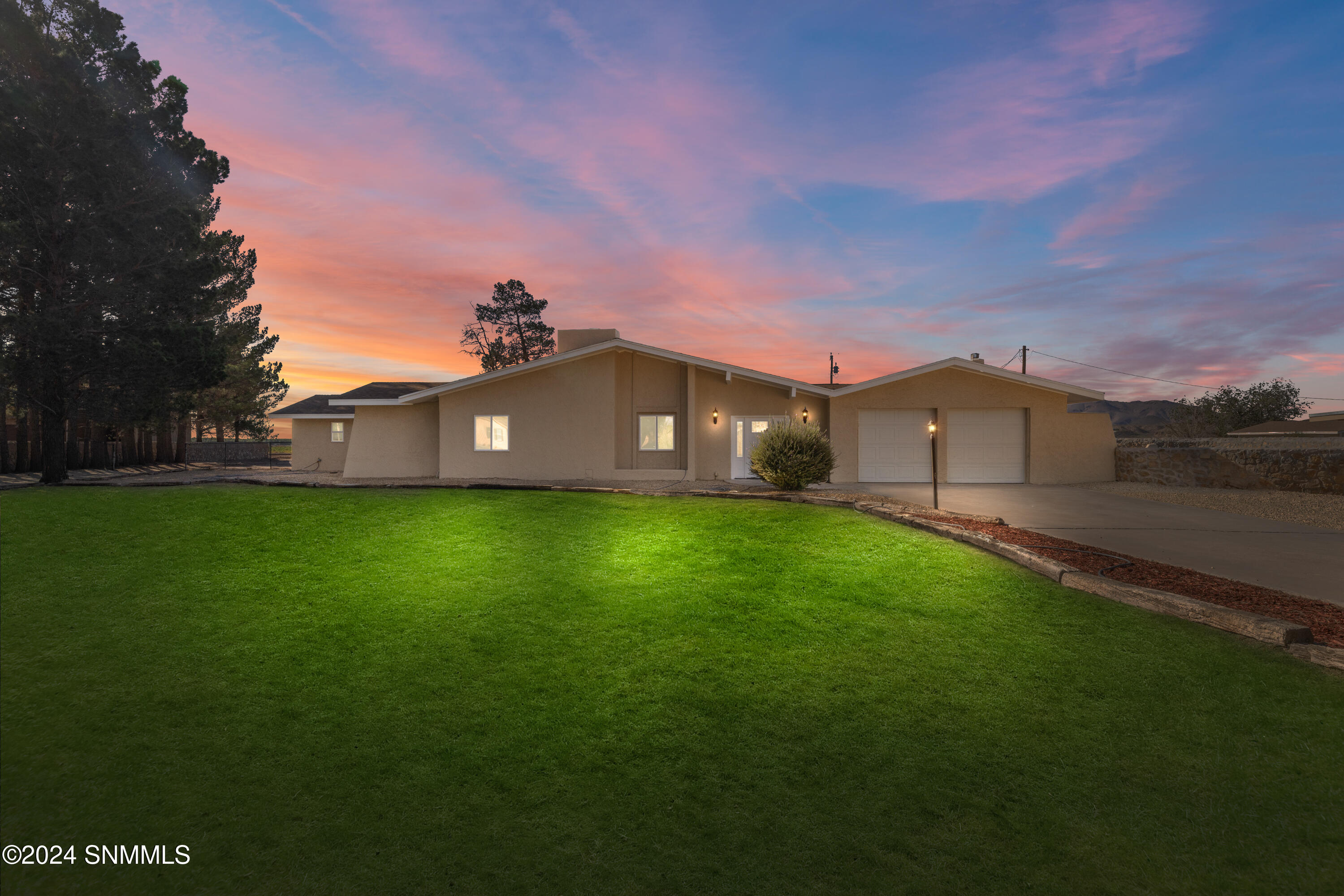 3625 Paradise Lane Property Photo 1