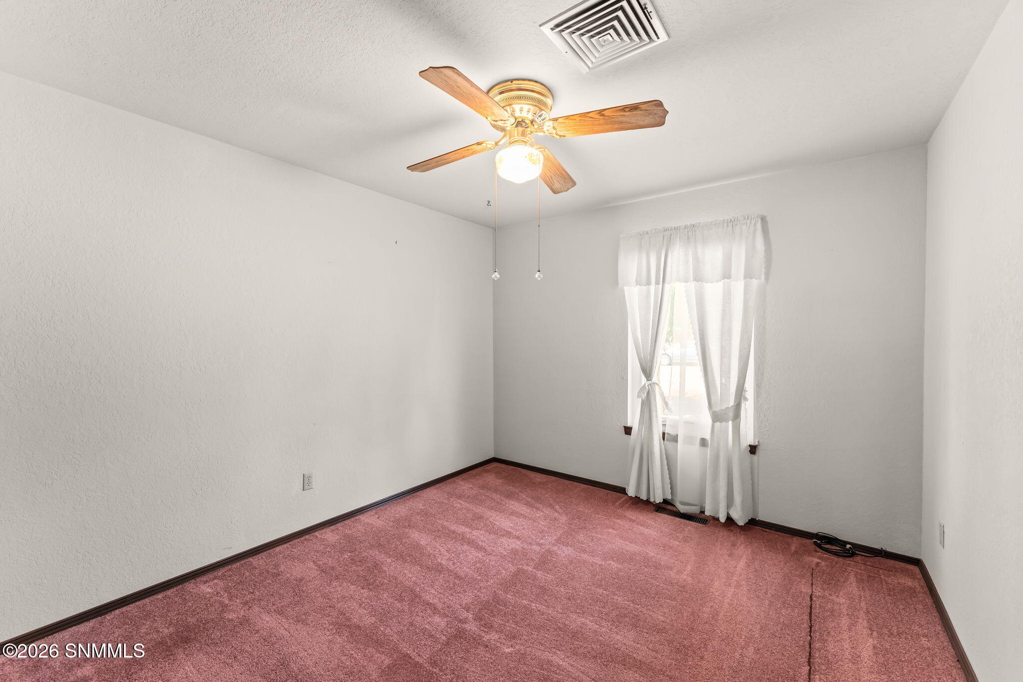 1950 Rosedale Drive Property Photo 20