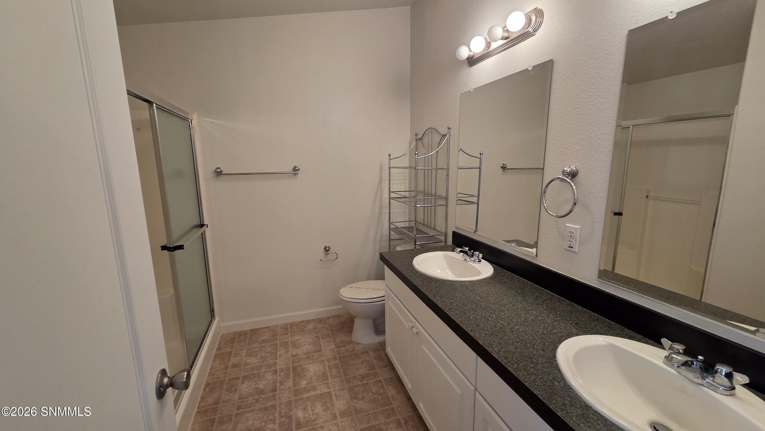 425 Morgan Property Photo 14