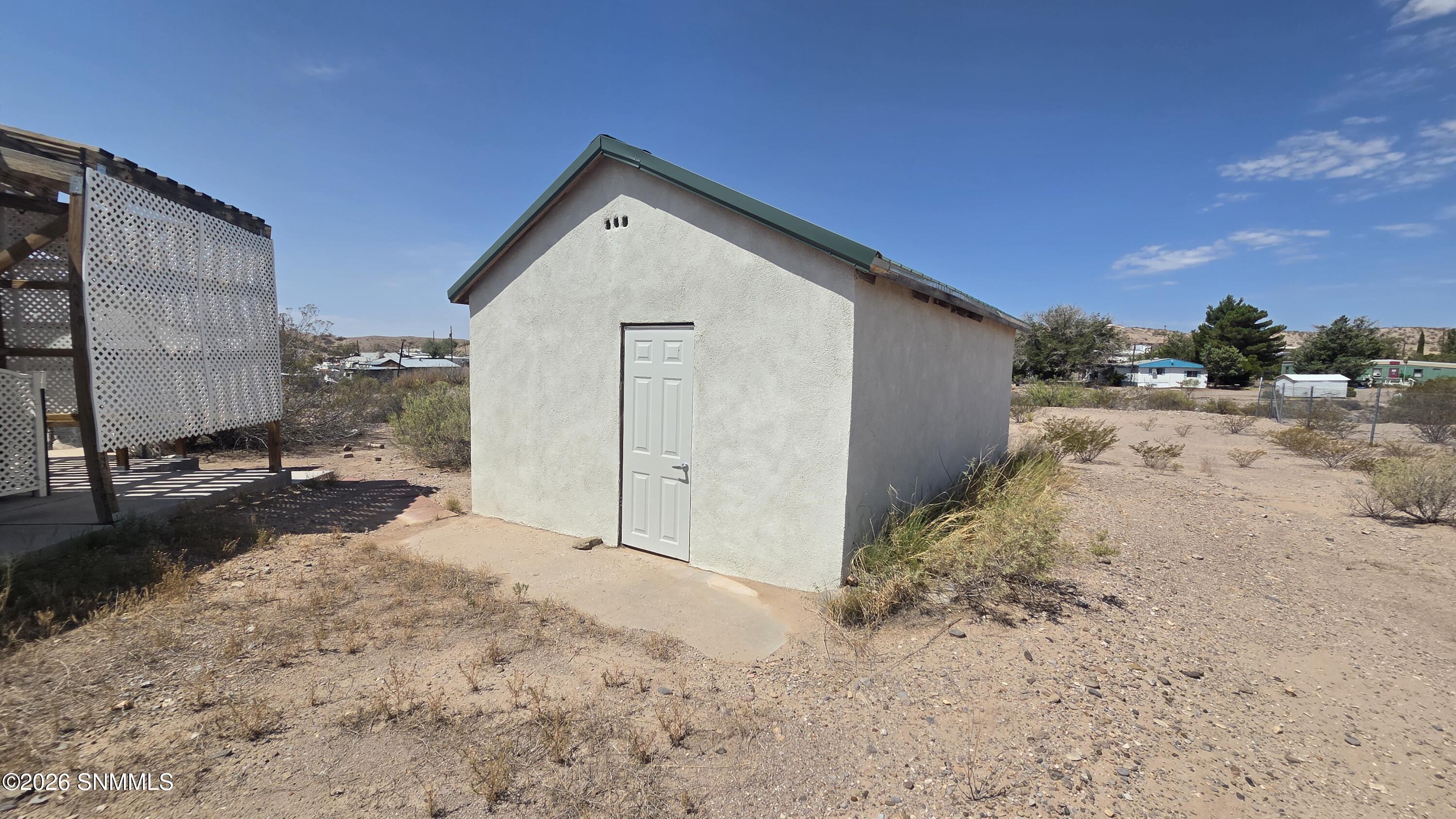 425 Morgan Property Photo 25