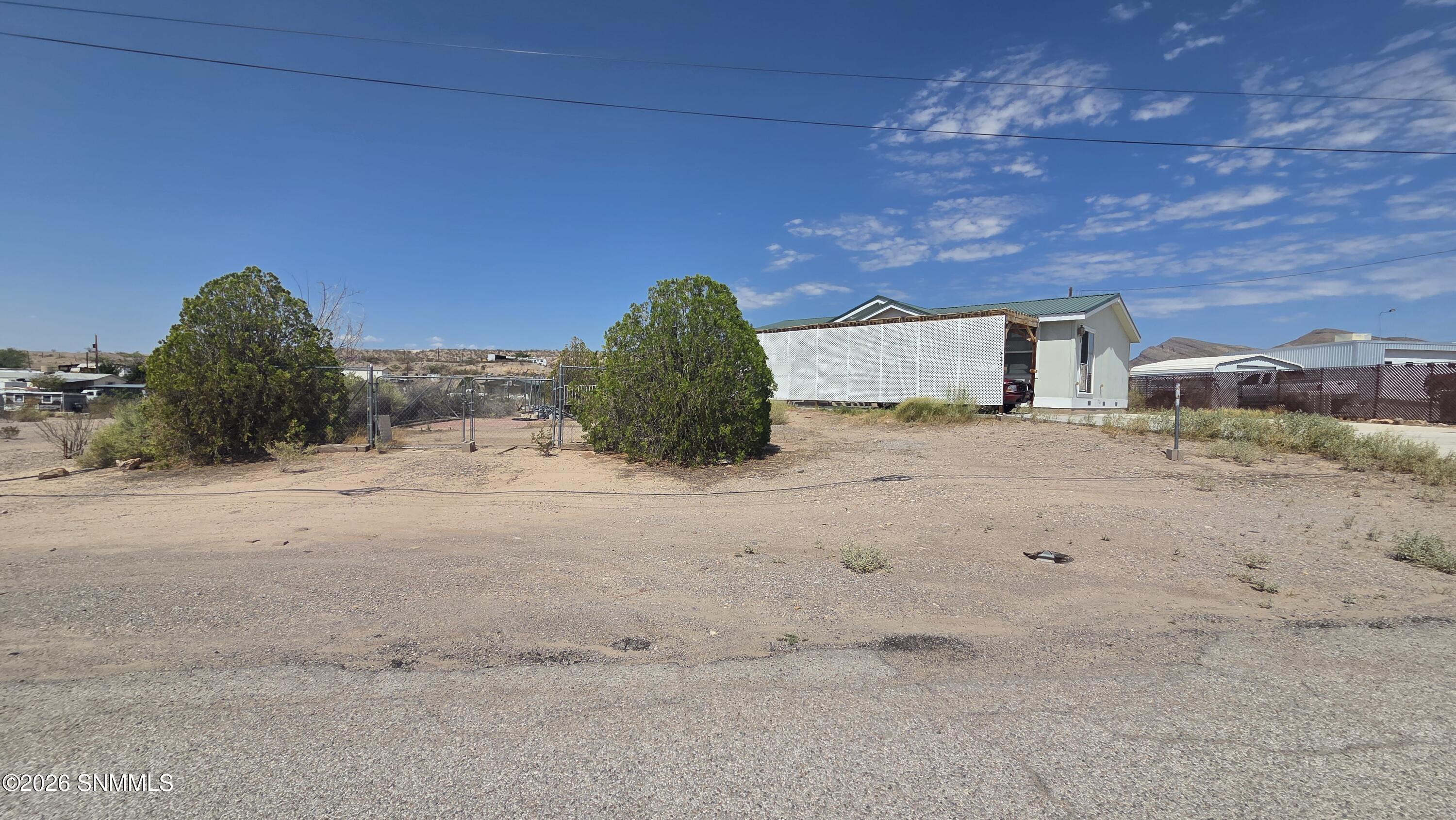 425 Morgan Property Photo 26