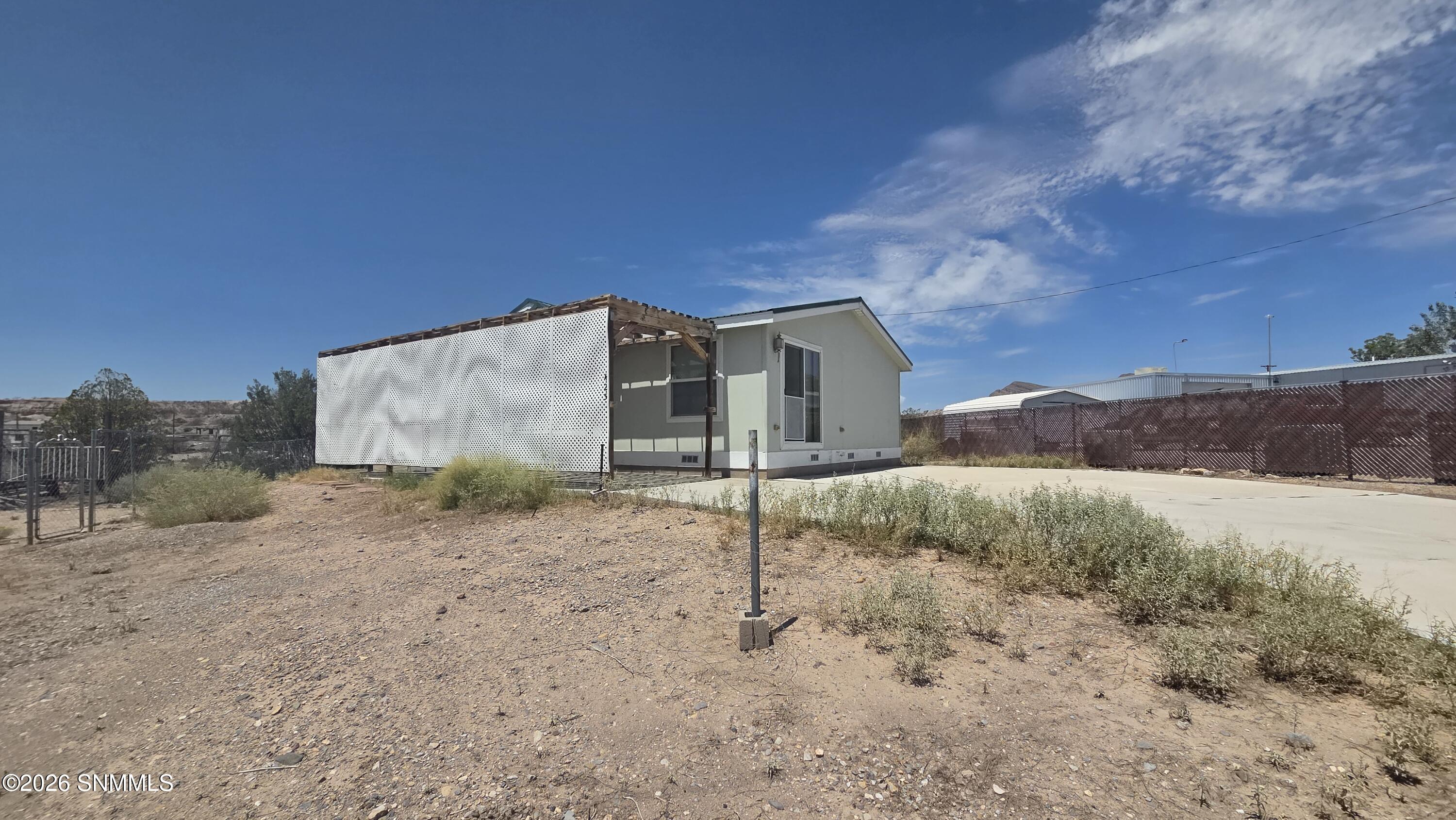 425 Morgan Property Photo 27