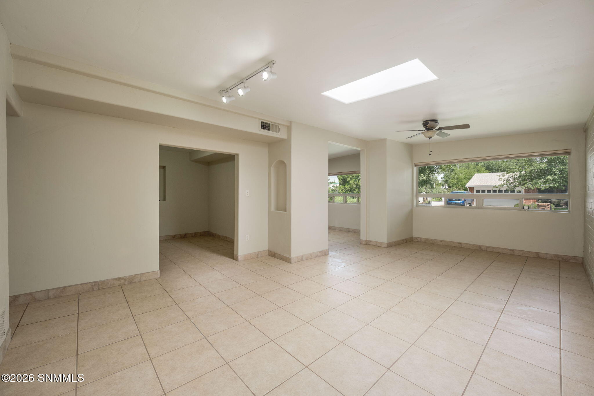 425 Palmer Road Property Photo 3