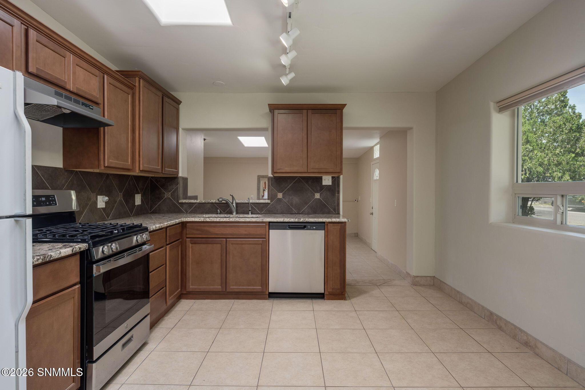 425 Palmer Road Property Photo 7