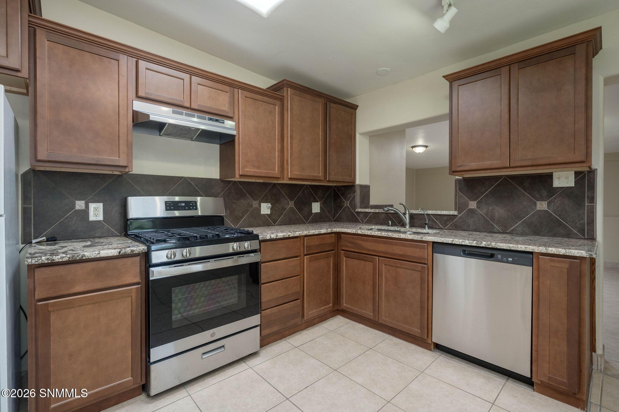 425 Palmer Road Property Photo 12