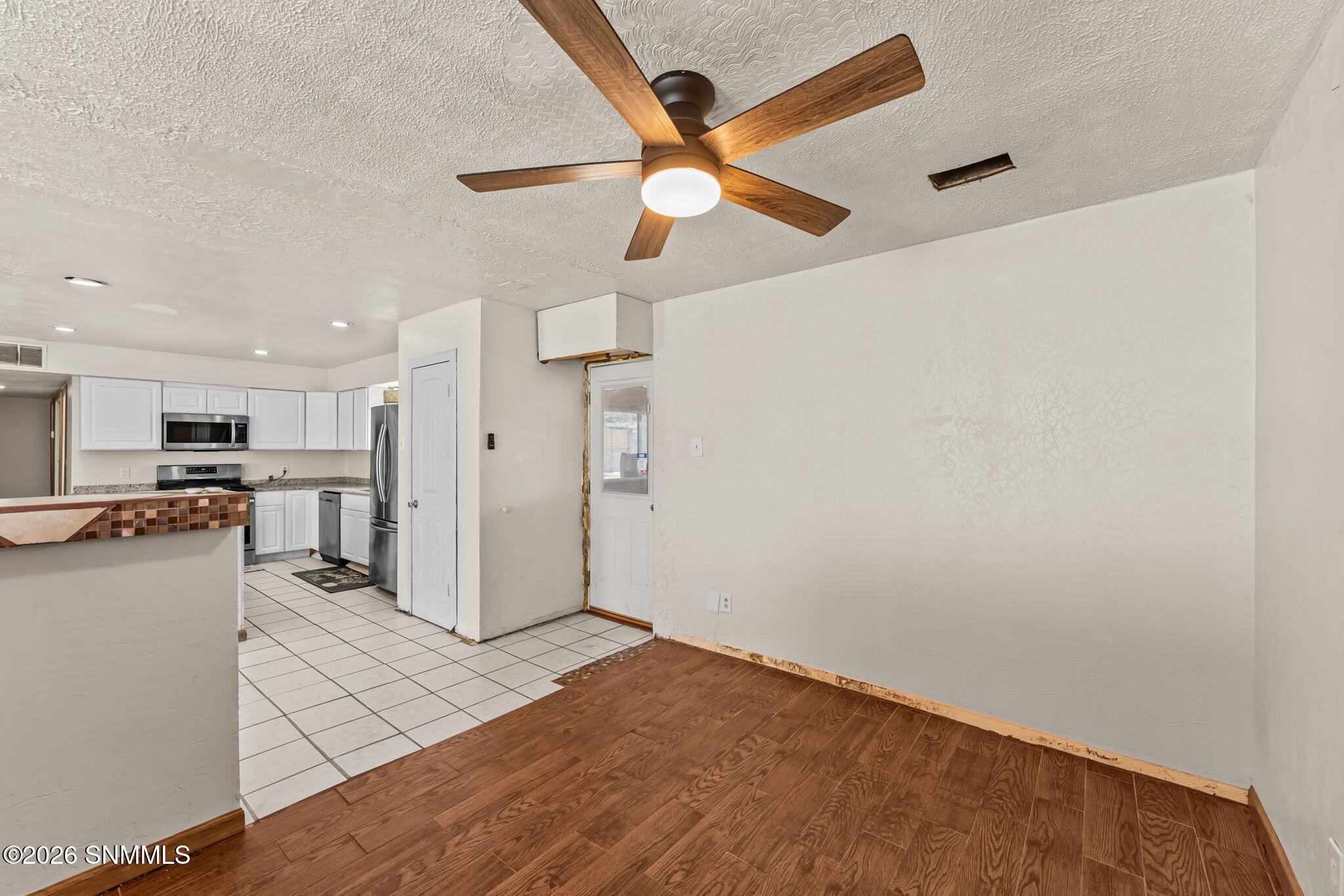 5850 Garcia Drive Property Photo 23