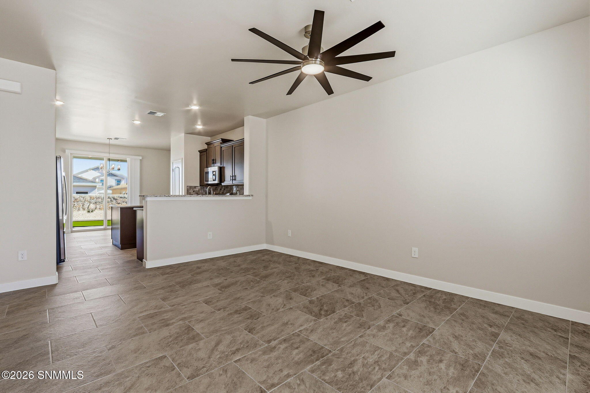 2037 Meteor Street Property Photo 9