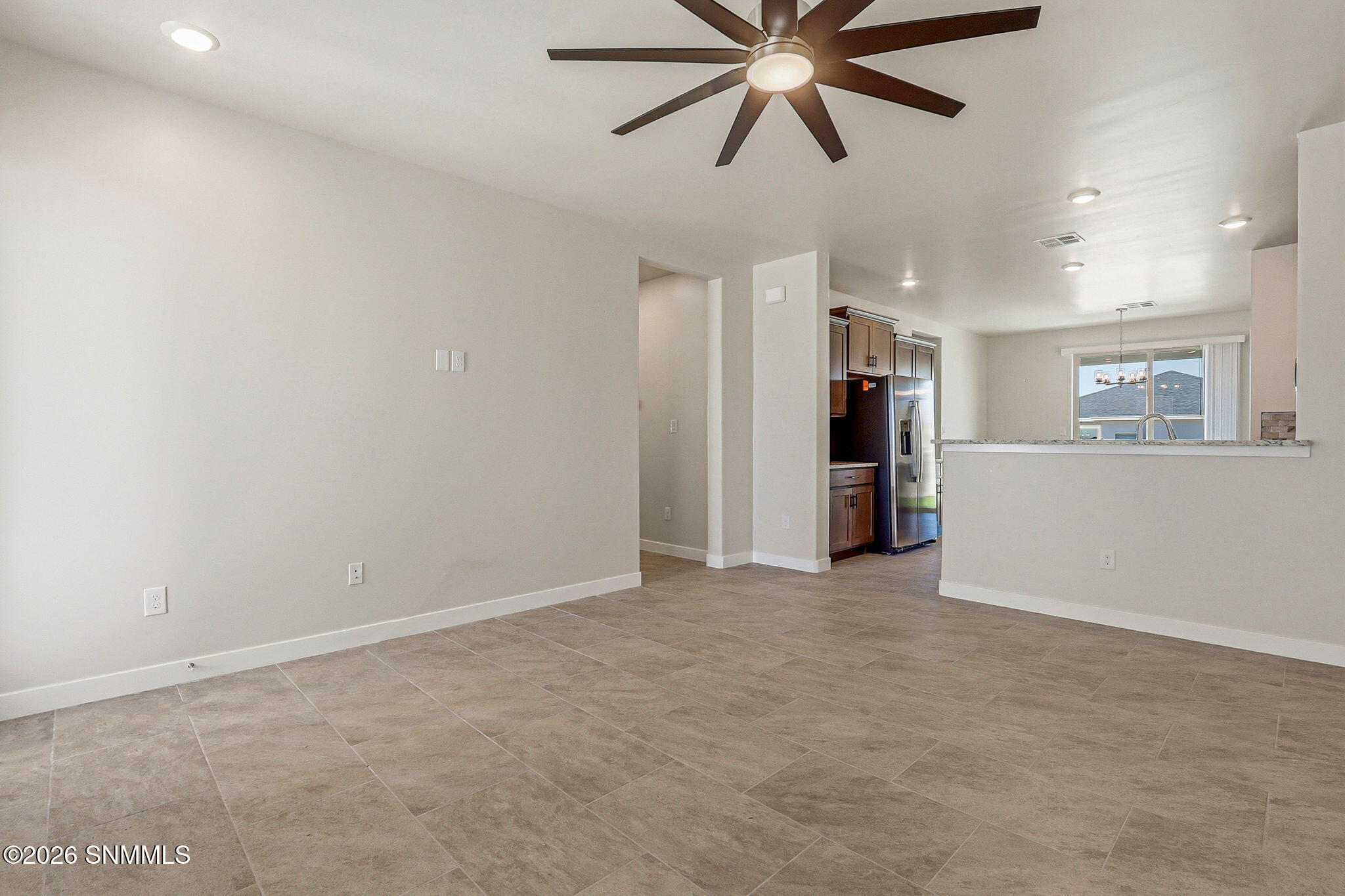 2037 Meteor Street Property Photo 10