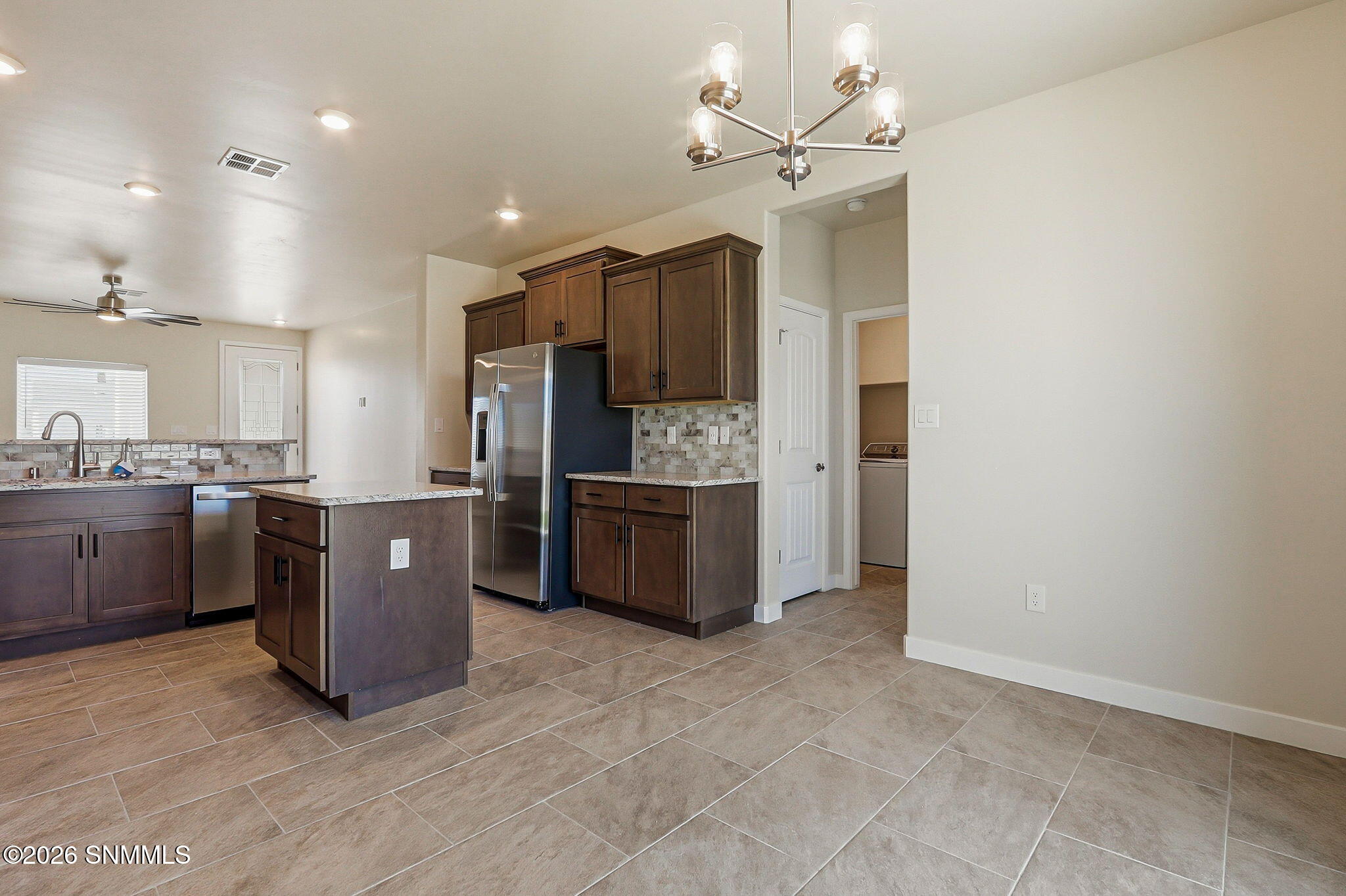 2037 Meteor Street Property Photo 18