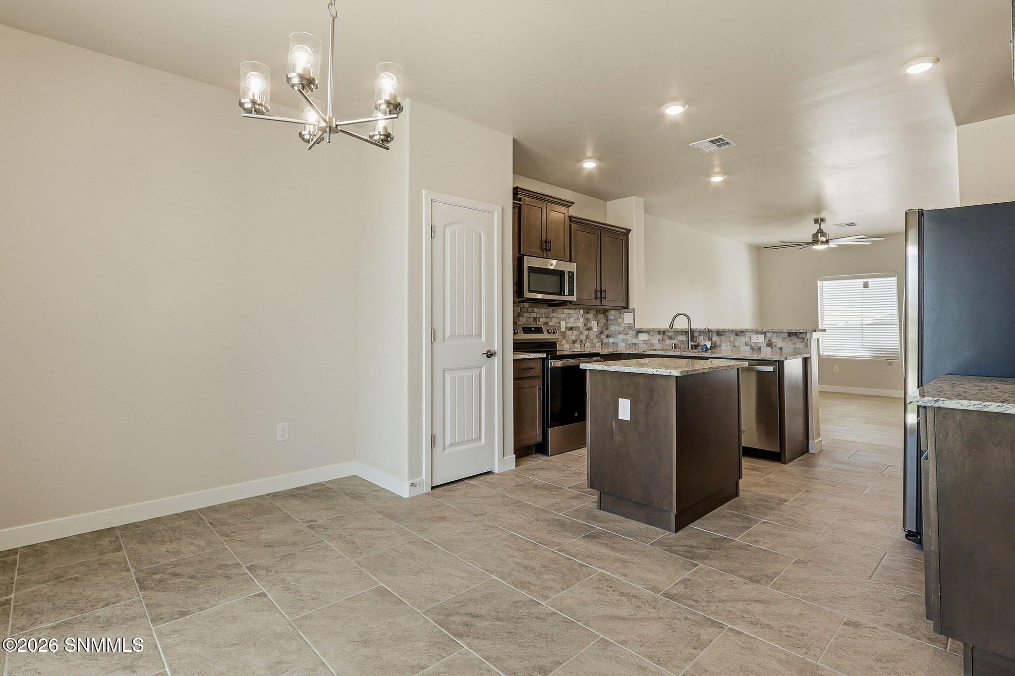 2037 Meteor Street Property Photo 19