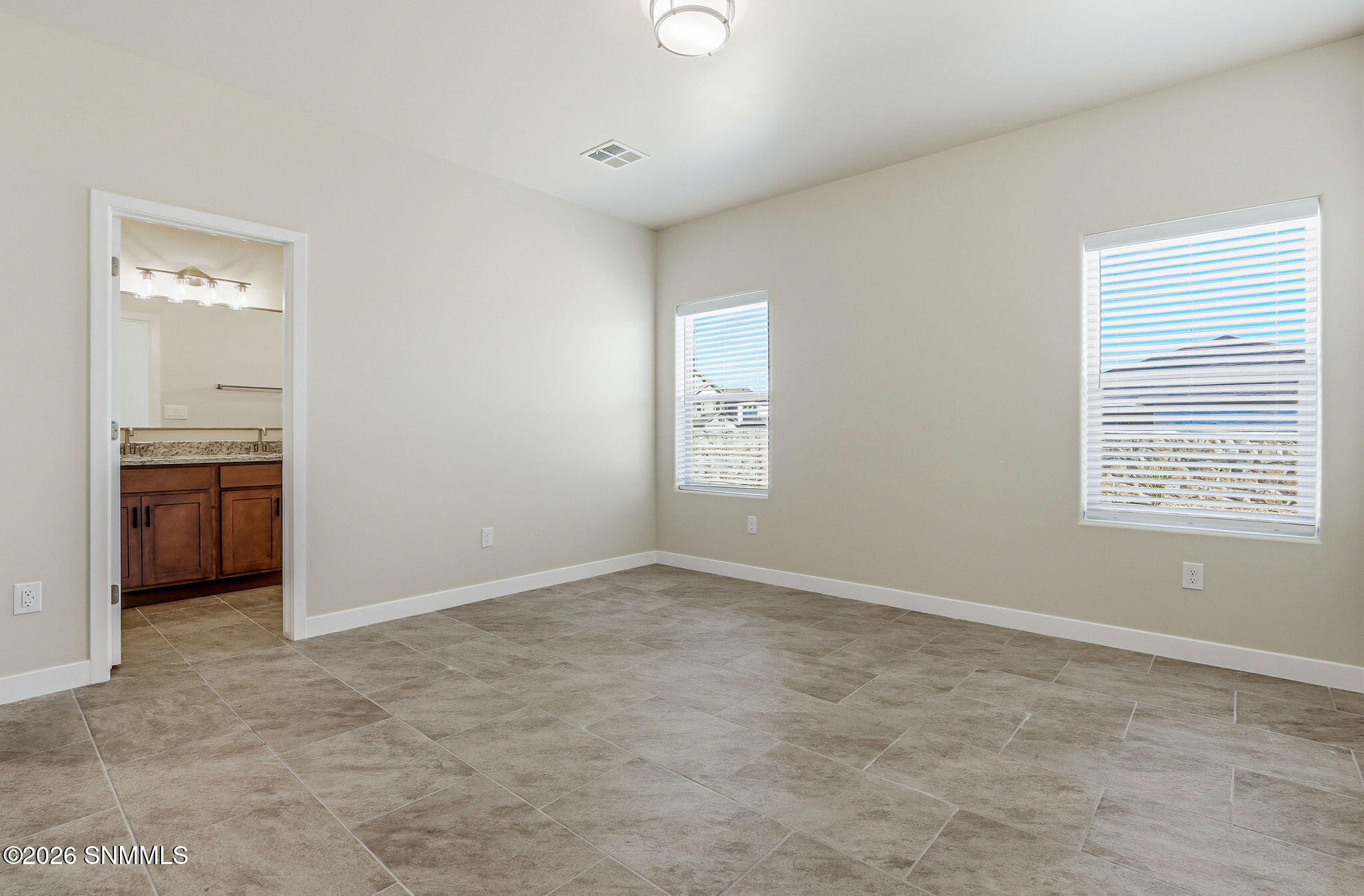 2037 Meteor Street Property Photo 22