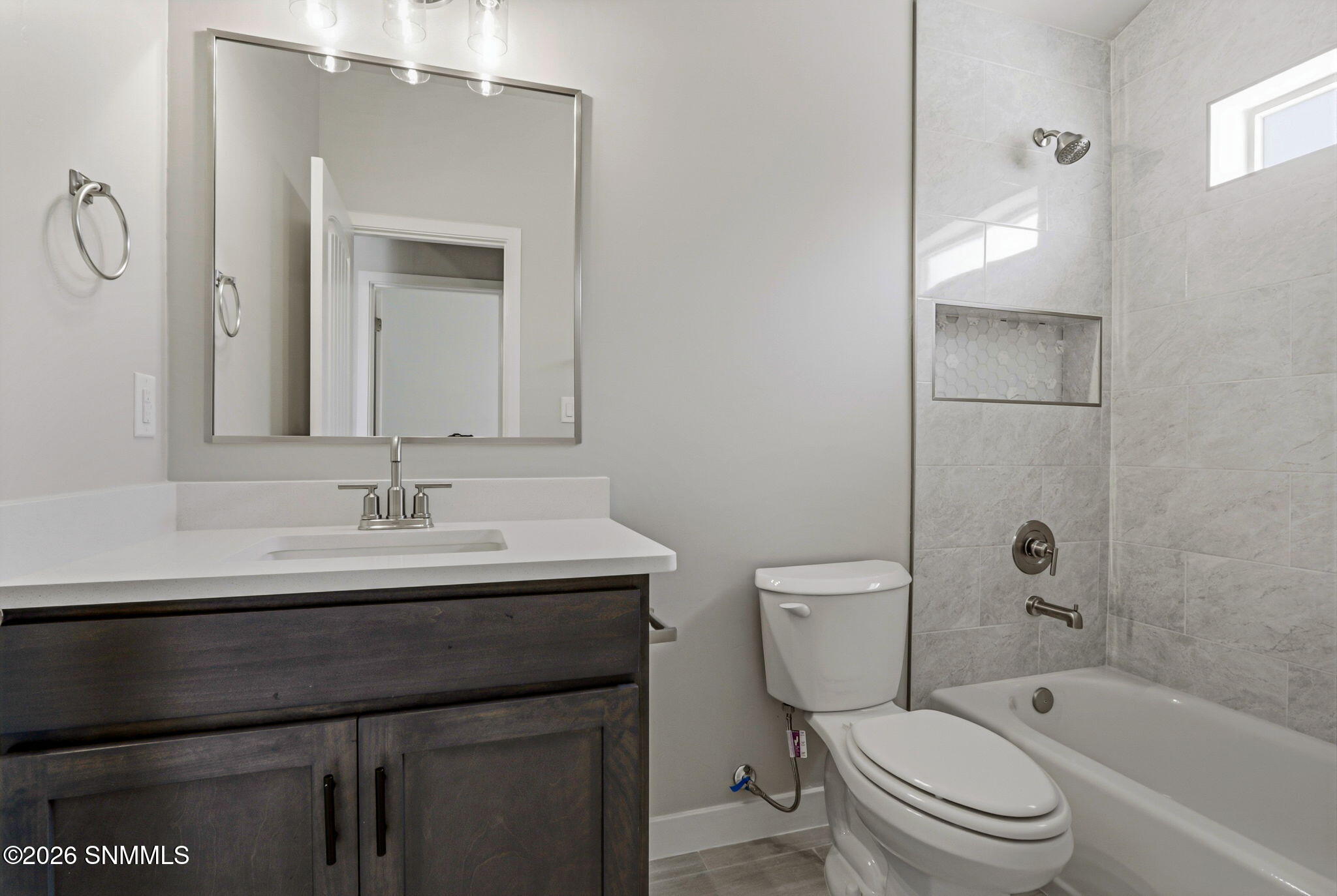 2043 Meteor Street Property Photo 6
