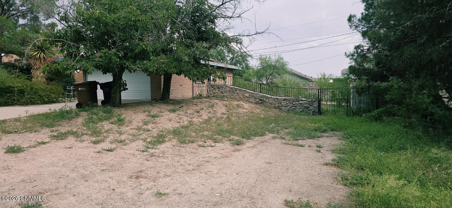 3100 Karen Drive Property Photo 6