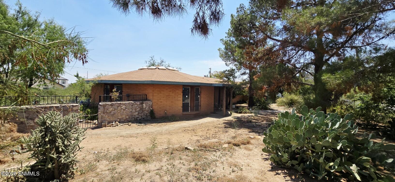 3100 Karen Drive Property Photo 8