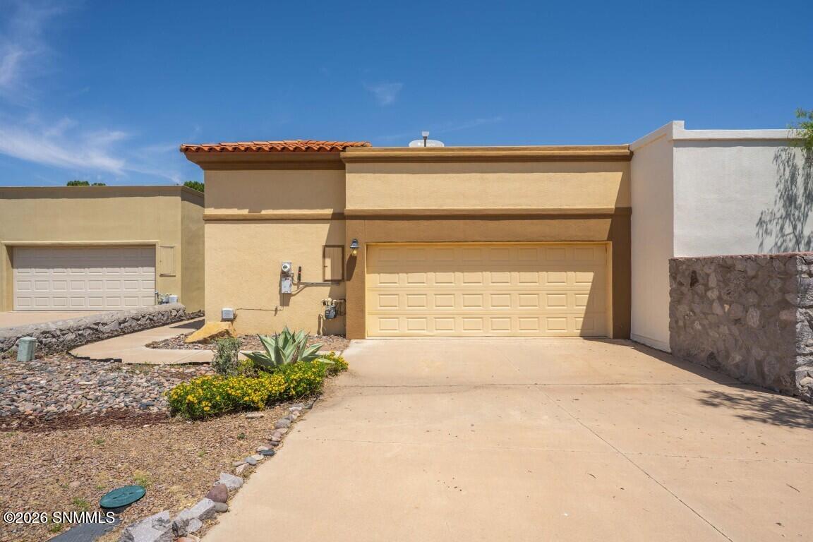 6704 Camino Blanco Property Photo 4