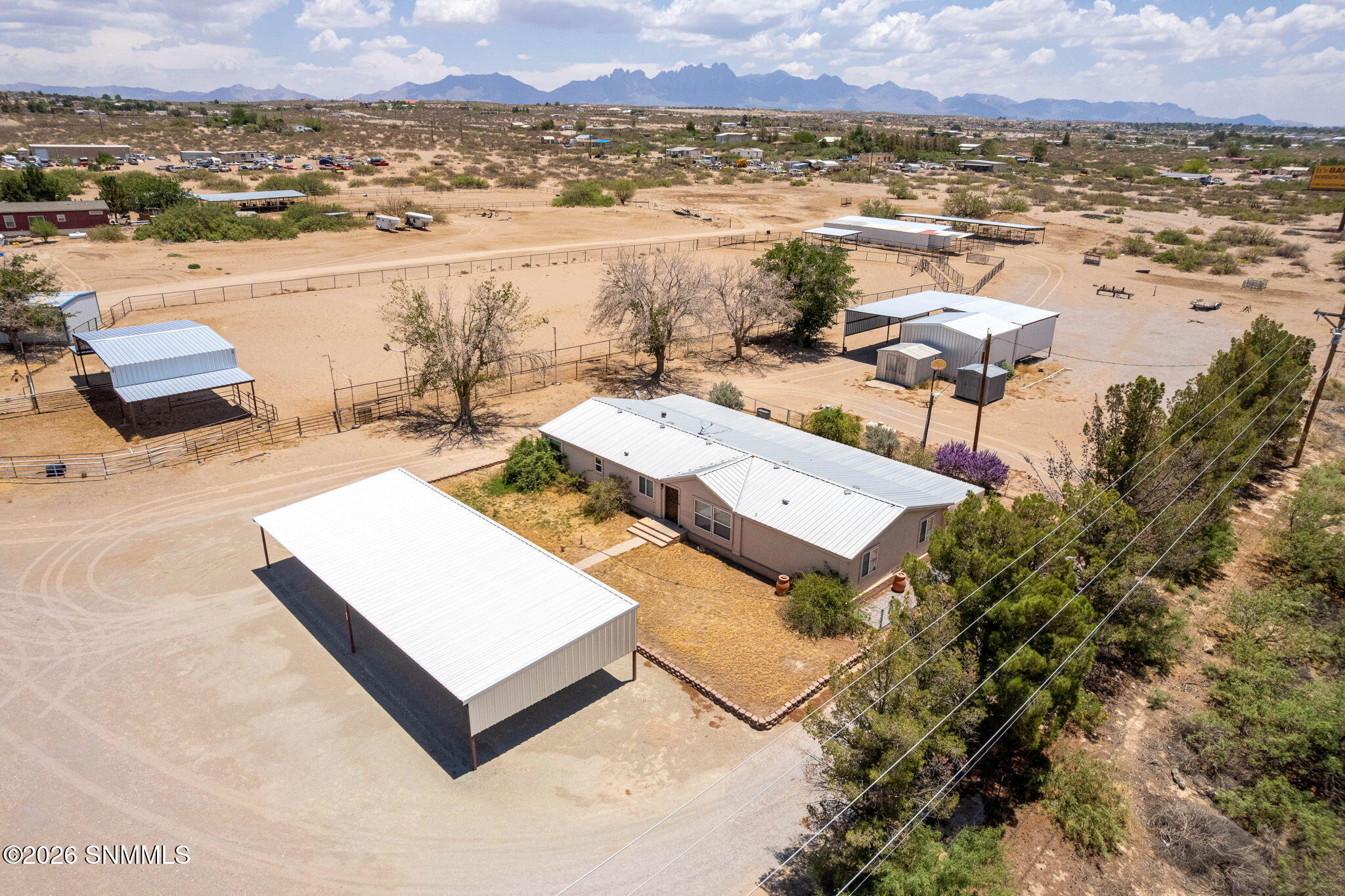 5155 Del Rey Boulevard Property Photo 4