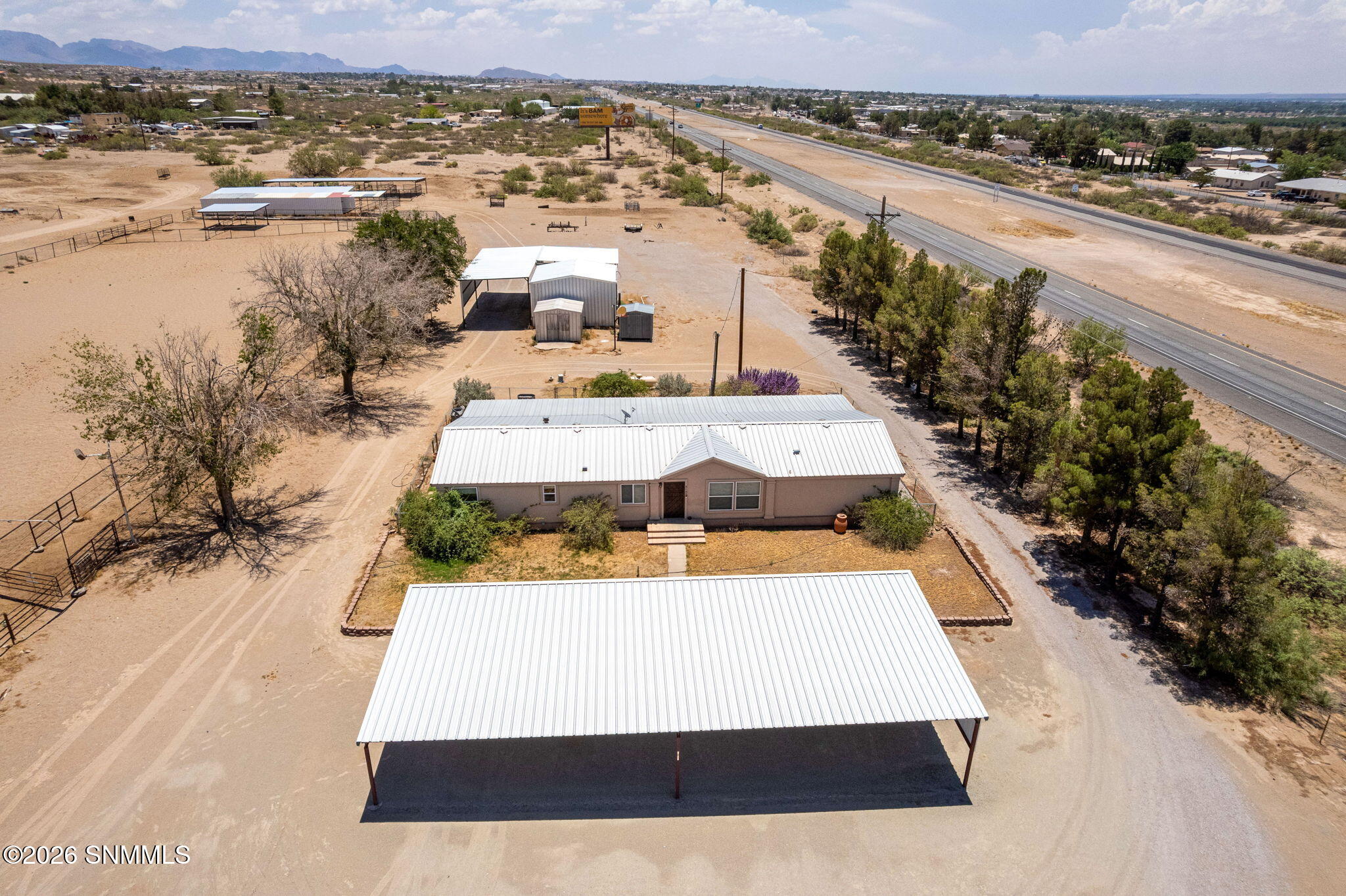 5155 Del Rey Boulevard Property Photo 8