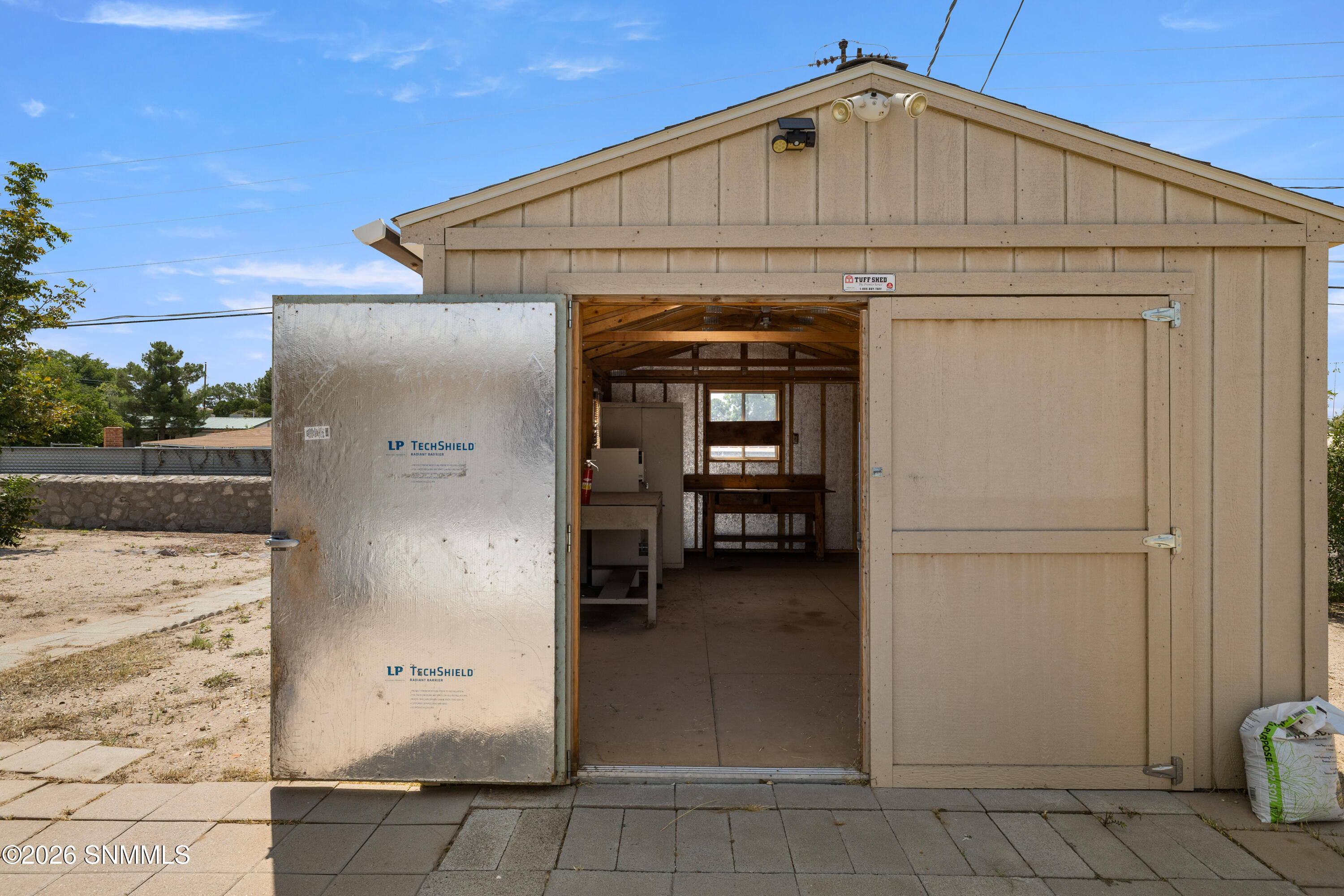 2090 Payne Court Property Photo 6