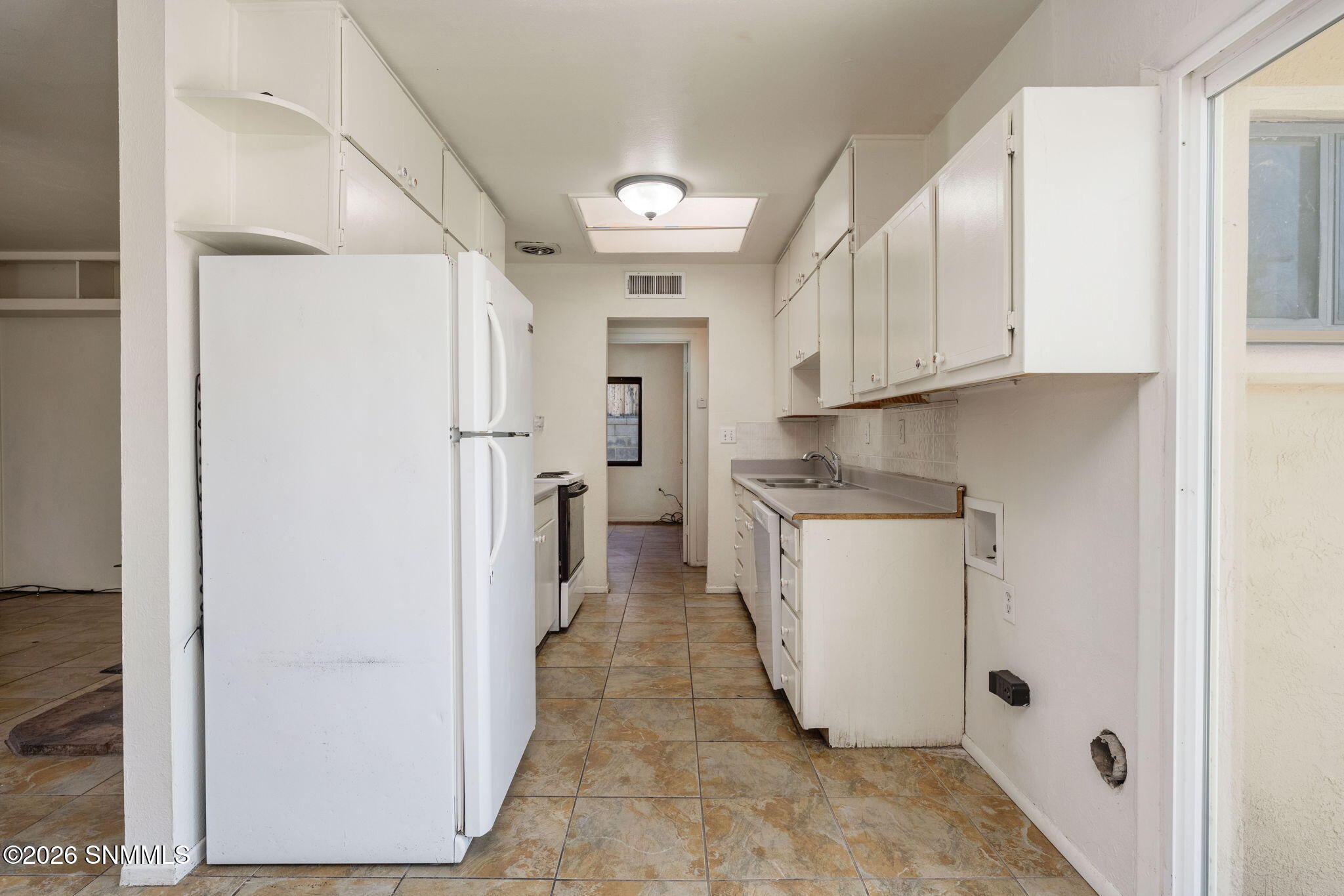 2030 Chilton Drive Property Photo 10
