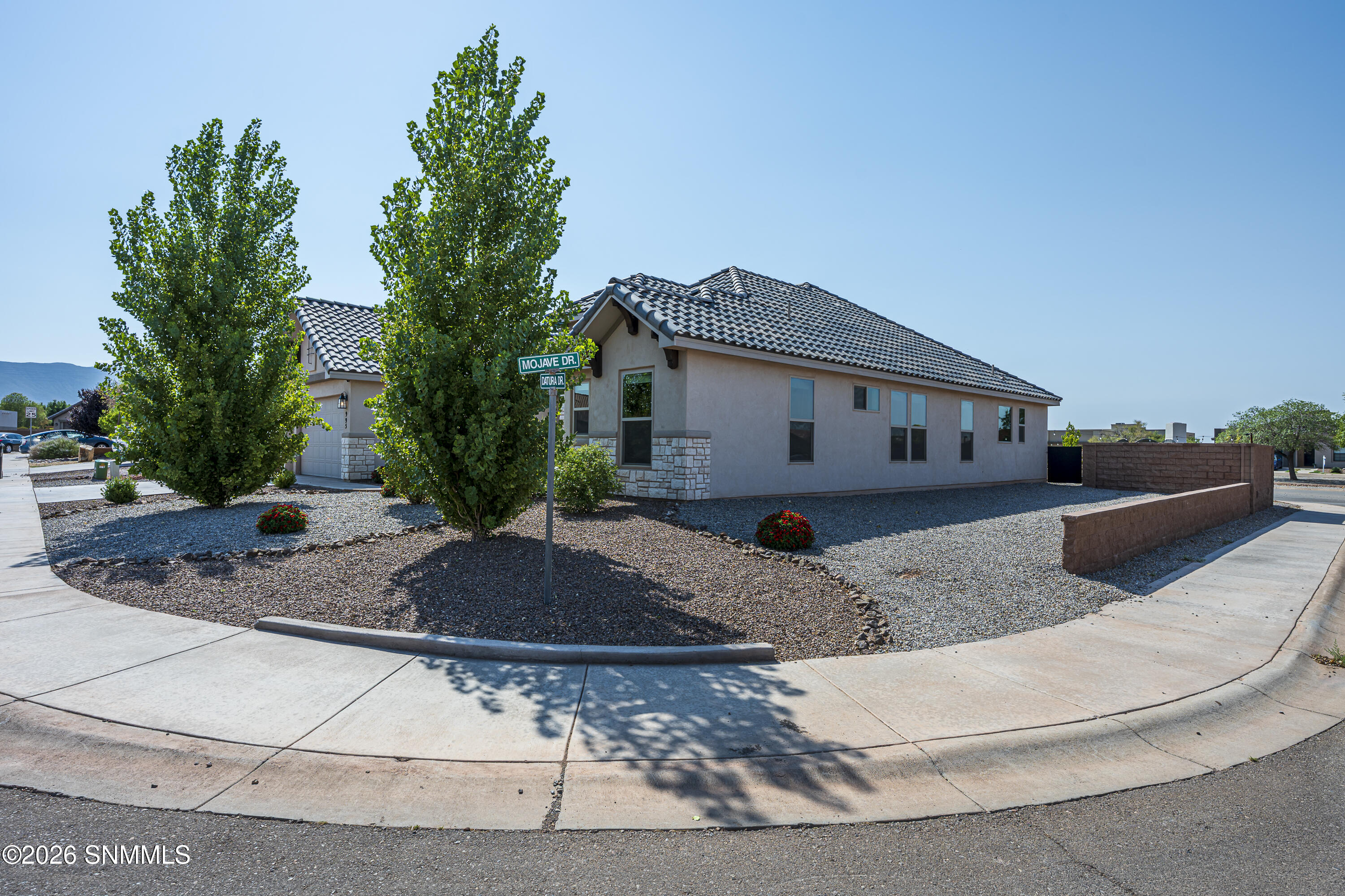 995 Datura Drive Property Photo 4