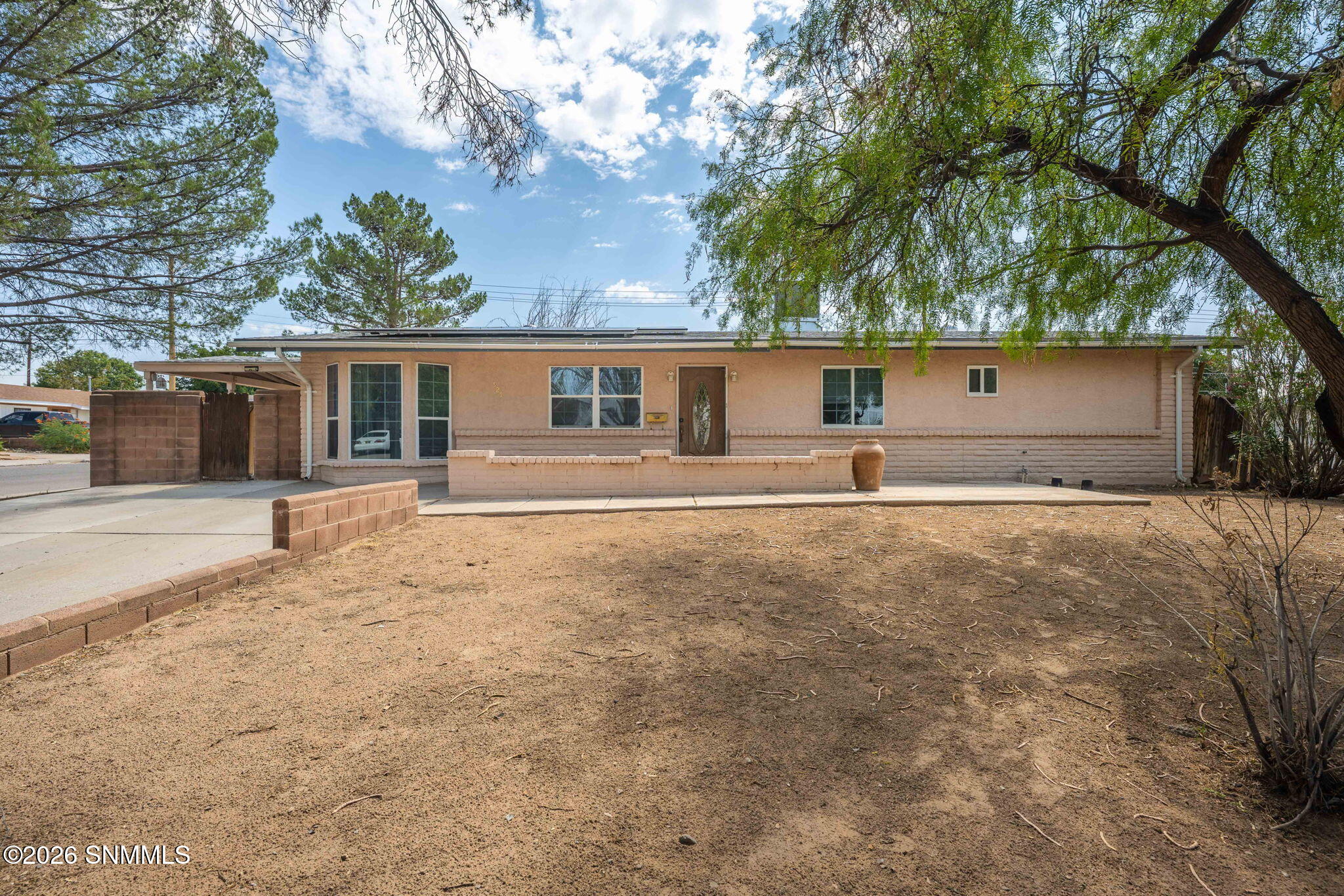 925 Delta Drive Property Photo 2