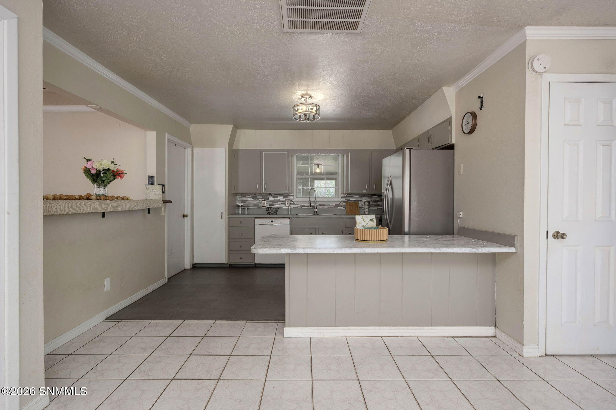 925 Delta Drive Property Photo 7