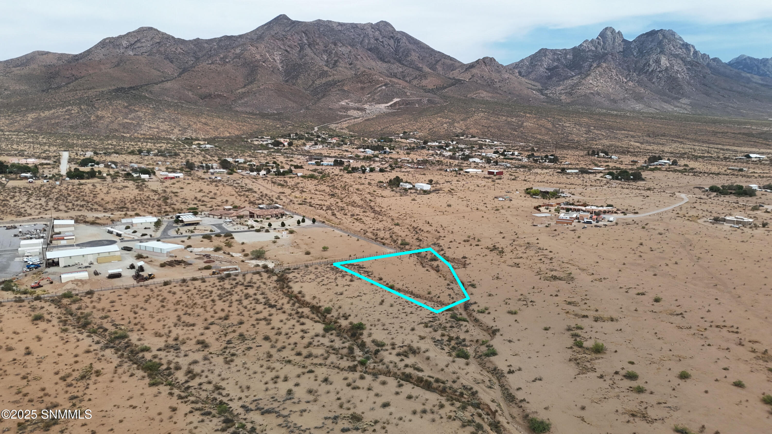 10840 E Bataan Memorial Property Photo 9