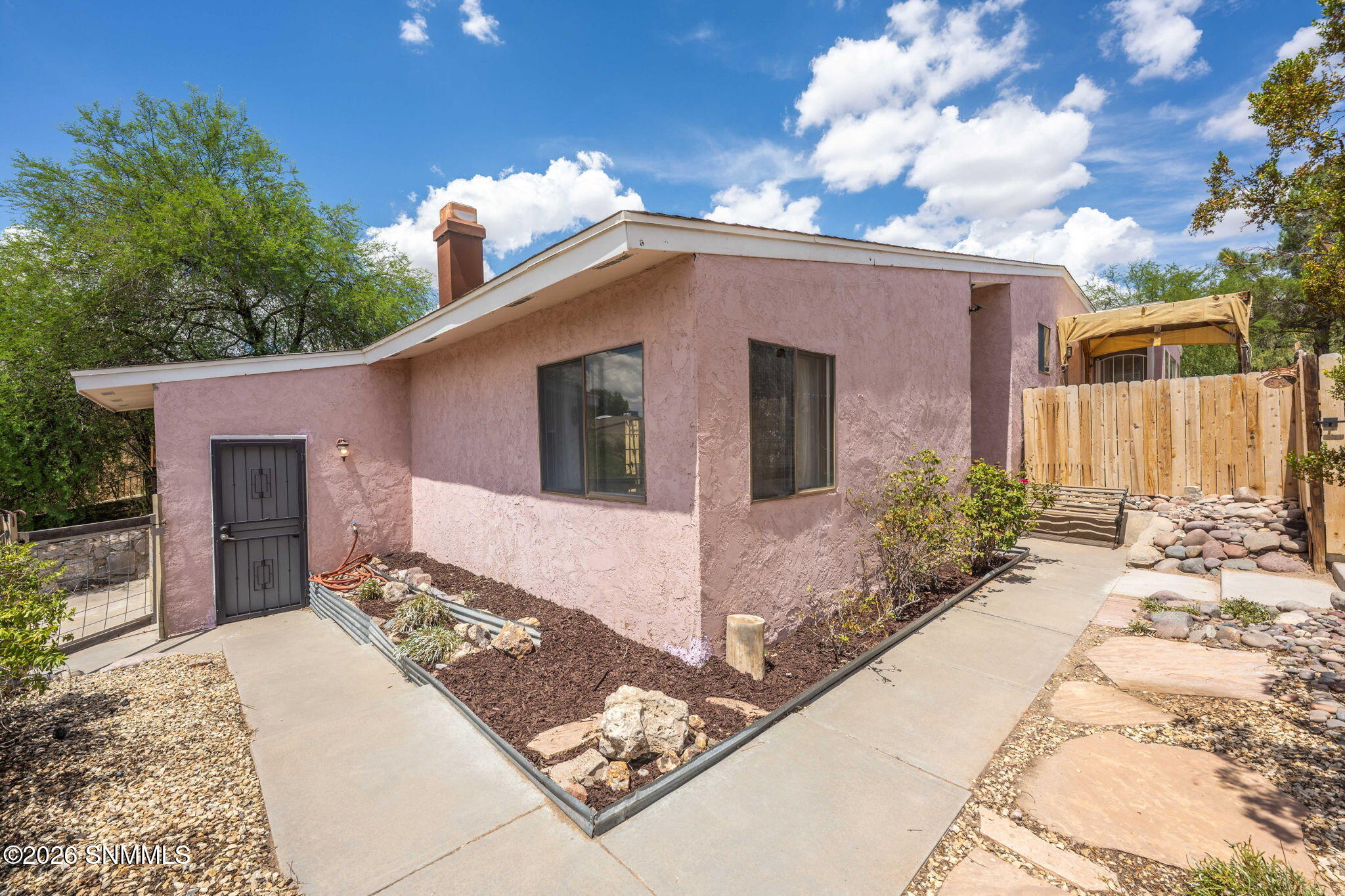3041 Executive Hills Road Property Photo 3