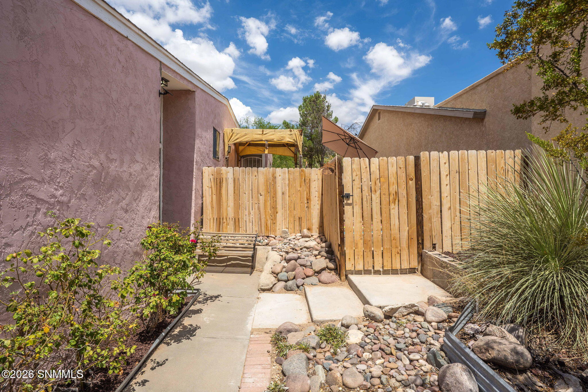 3041 Executive Hills Road Property Photo 4