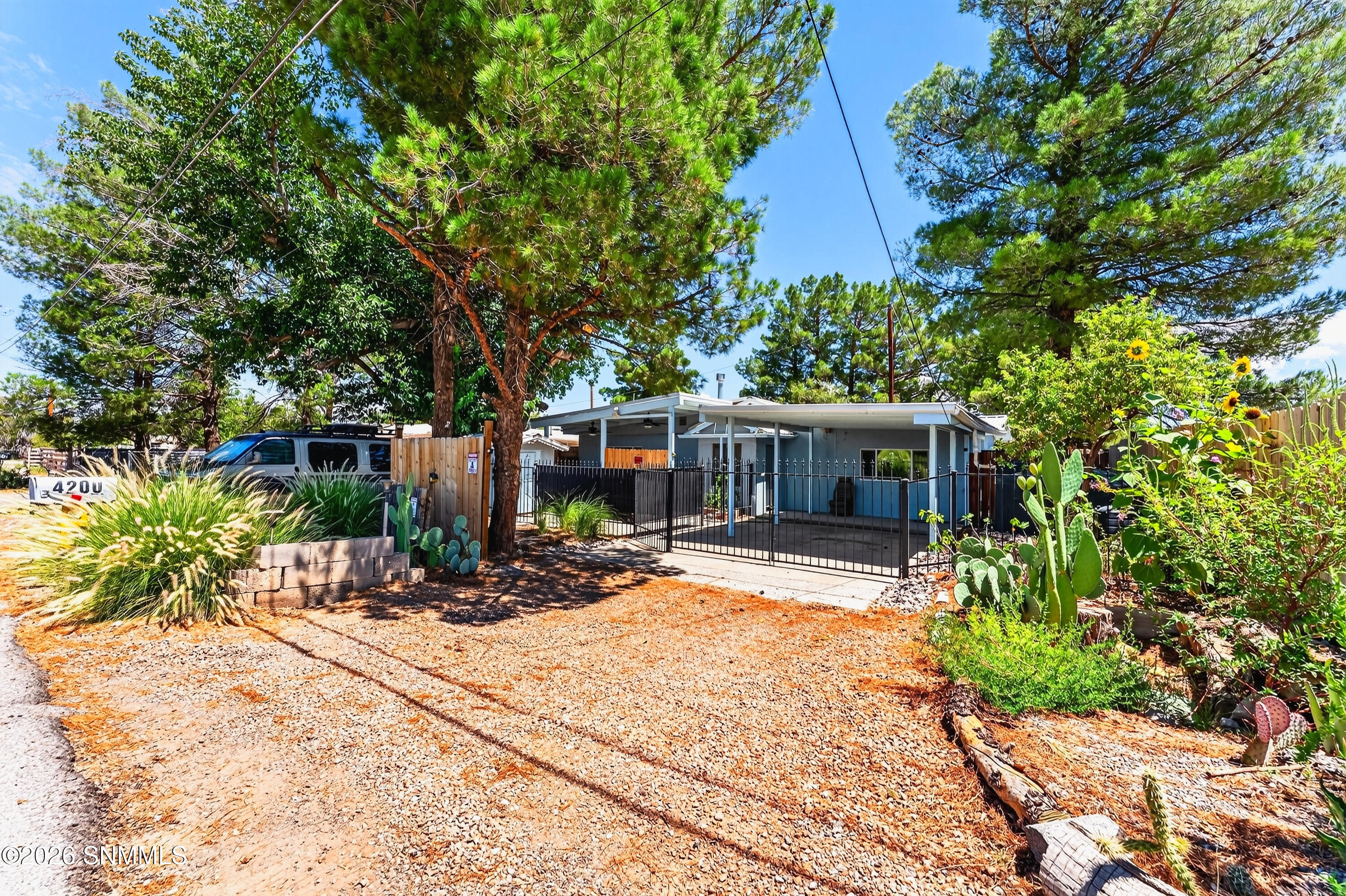 4200 San Ysidro Road Property Photo 7