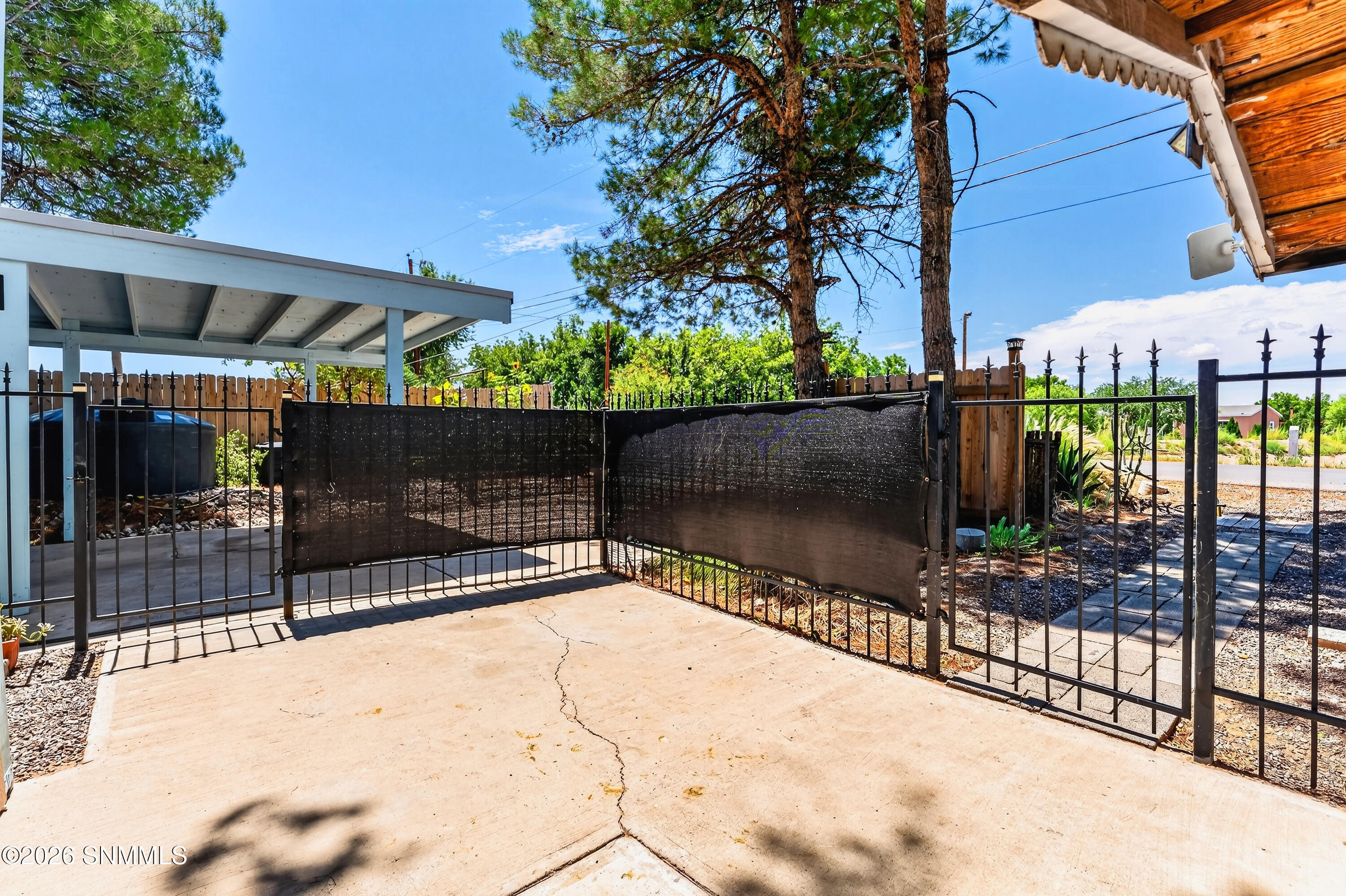 4200 San Ysidro Road Property Photo 9