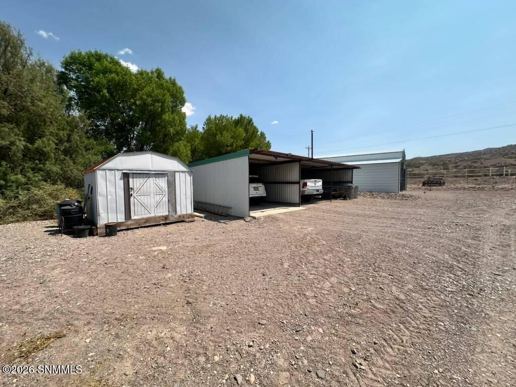 143 Las Palomas Canyon Road Property Photo 7