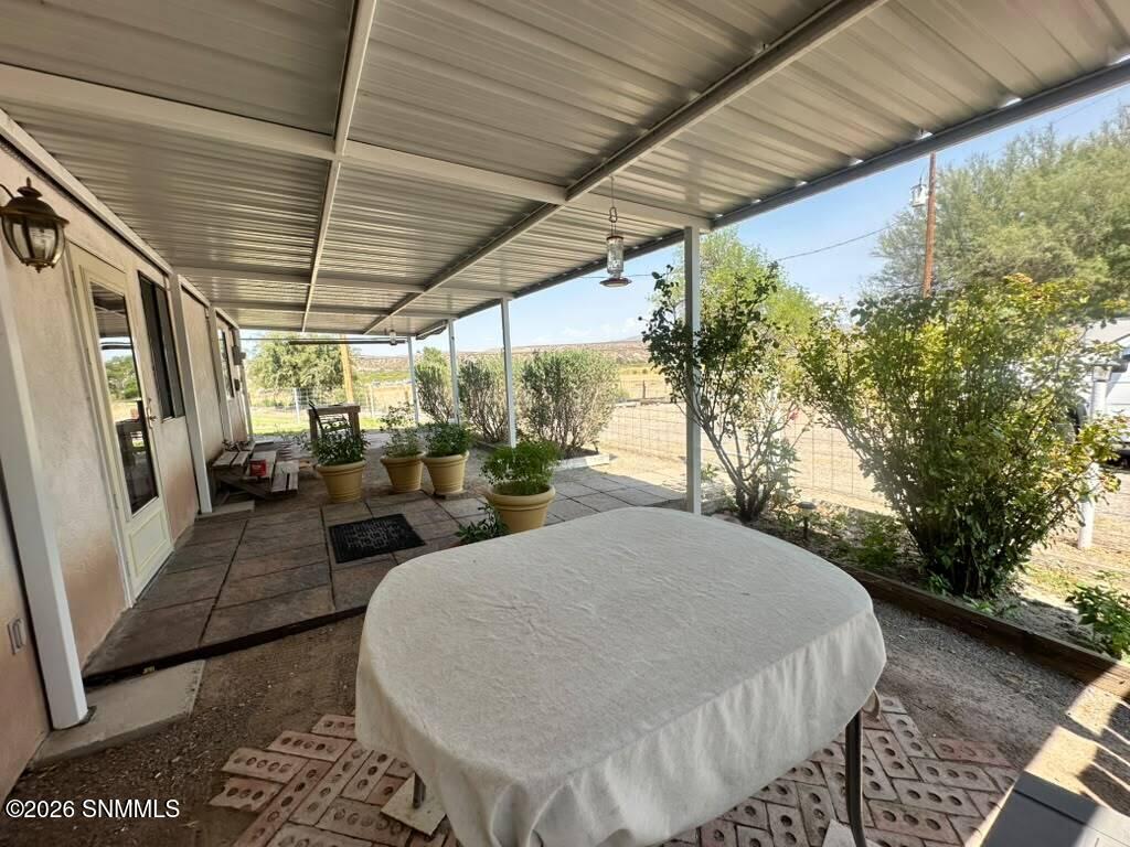 143 Las Palomas Canyon Road Property Photo 19