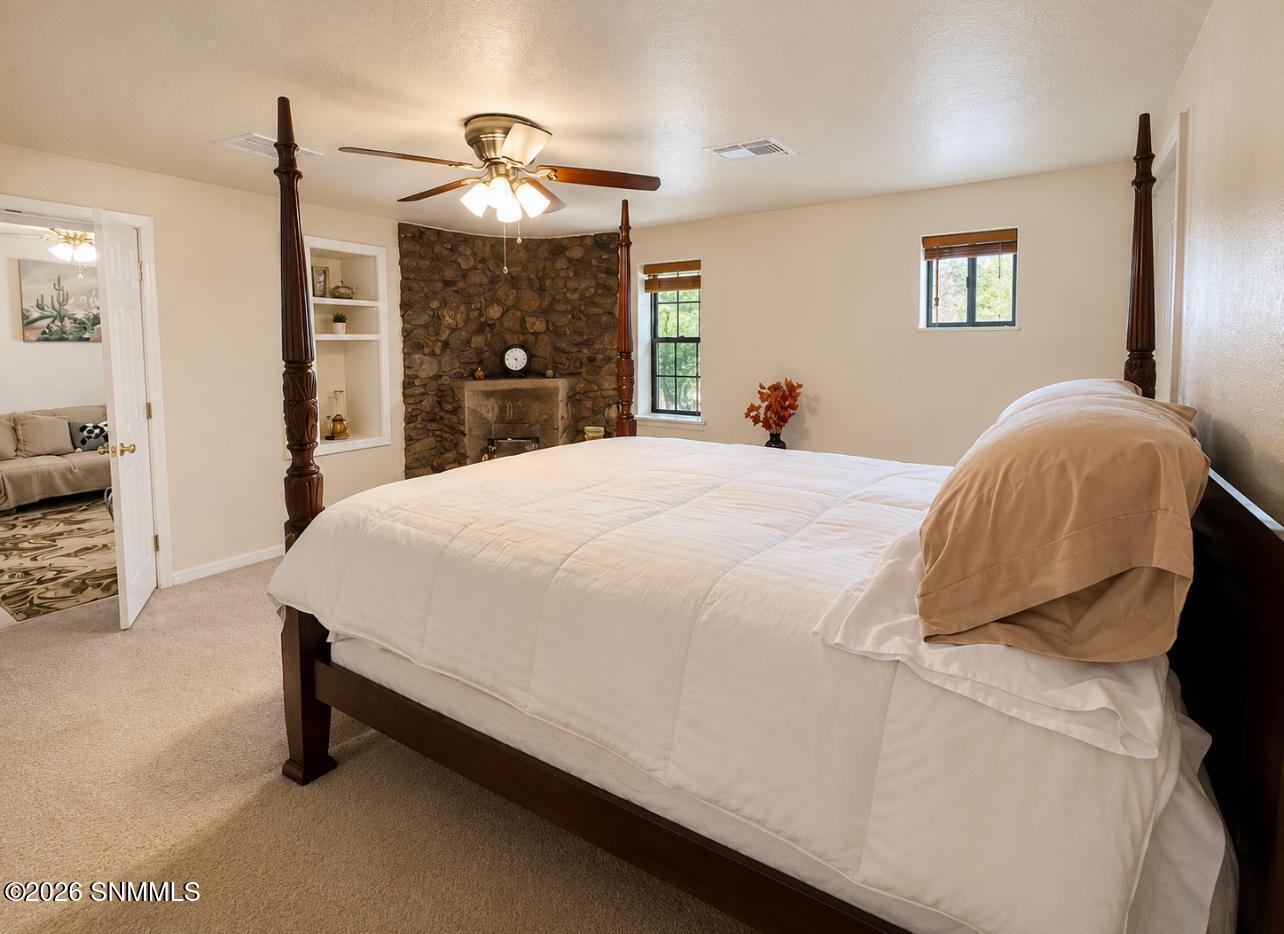 143 Las Palomas Canyon Road Property Photo 27