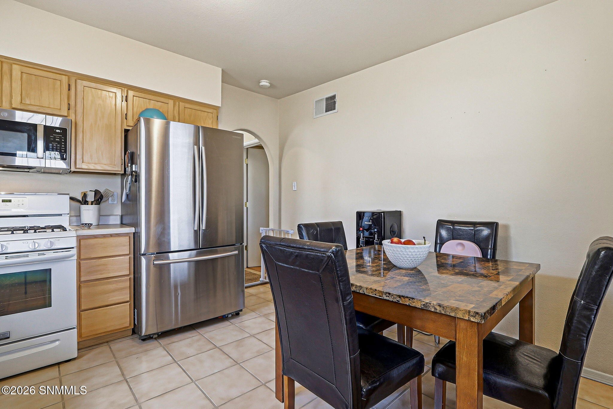 2089 Pine Needle Way Property Photo 9