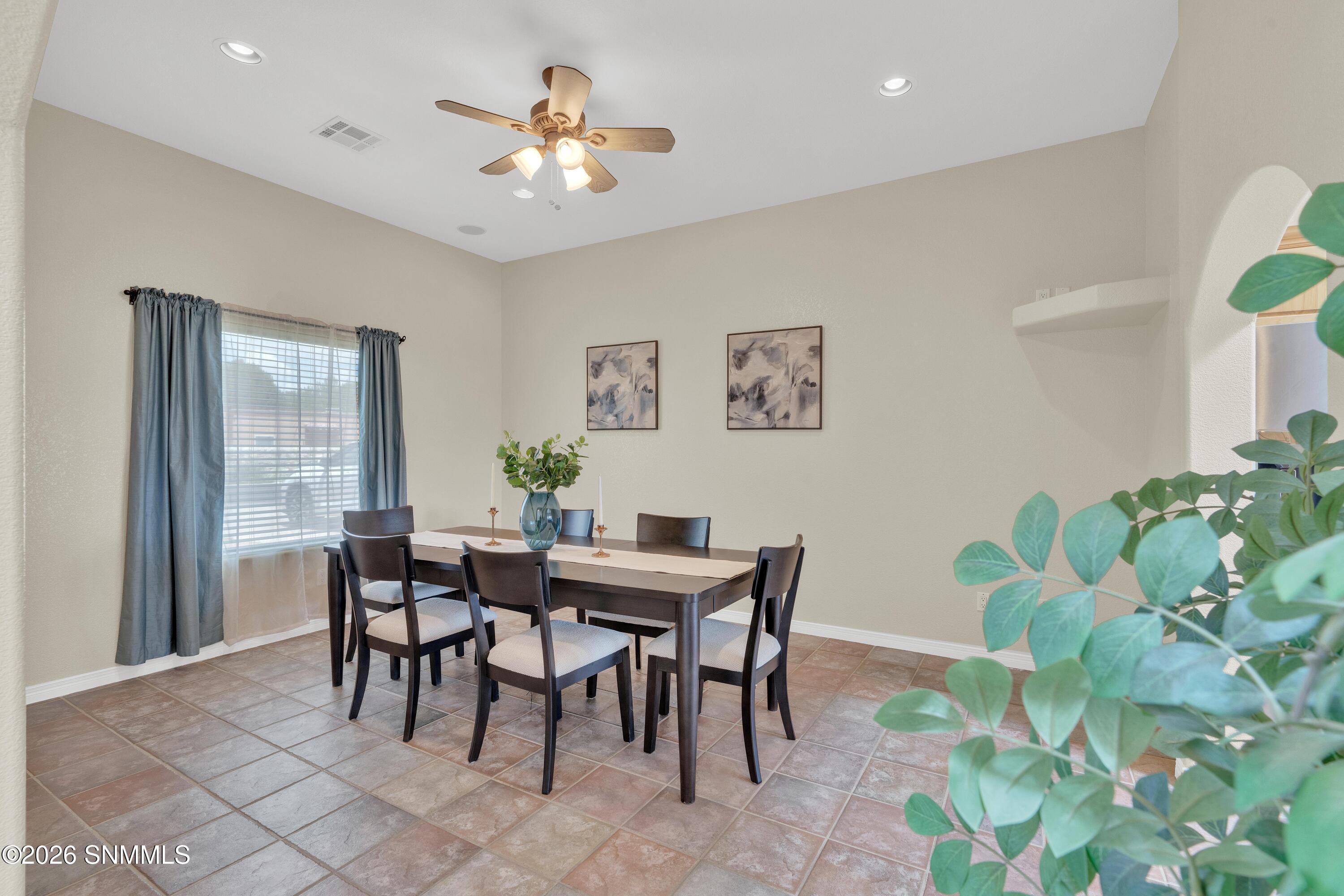 3903 Stoneybrook Circle Property Photo 6