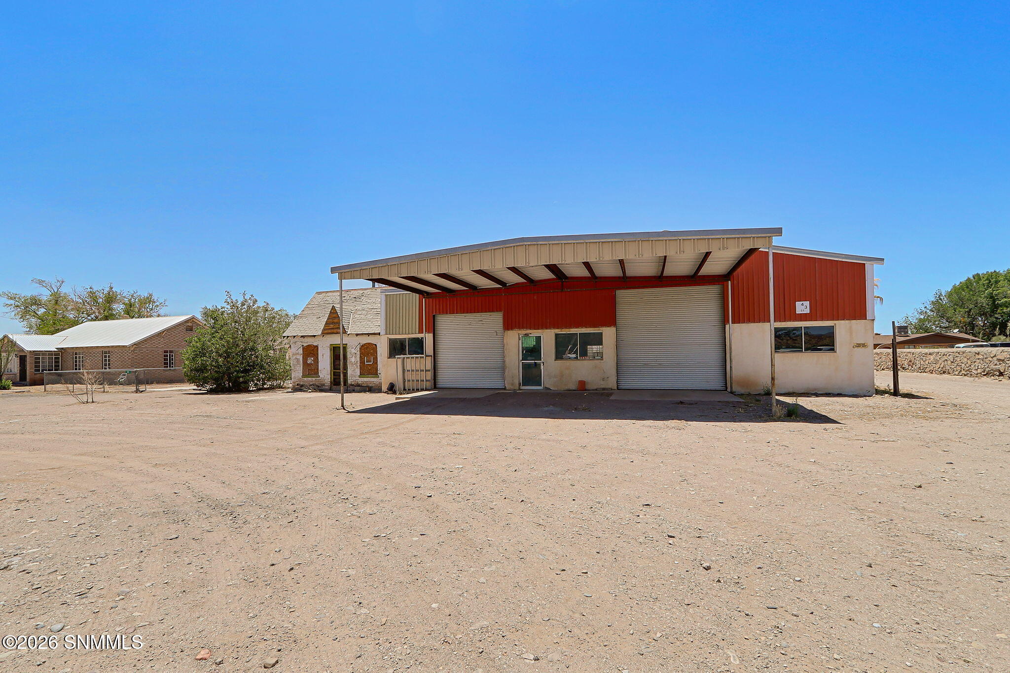 8835 Highway 187 Property Photo 2