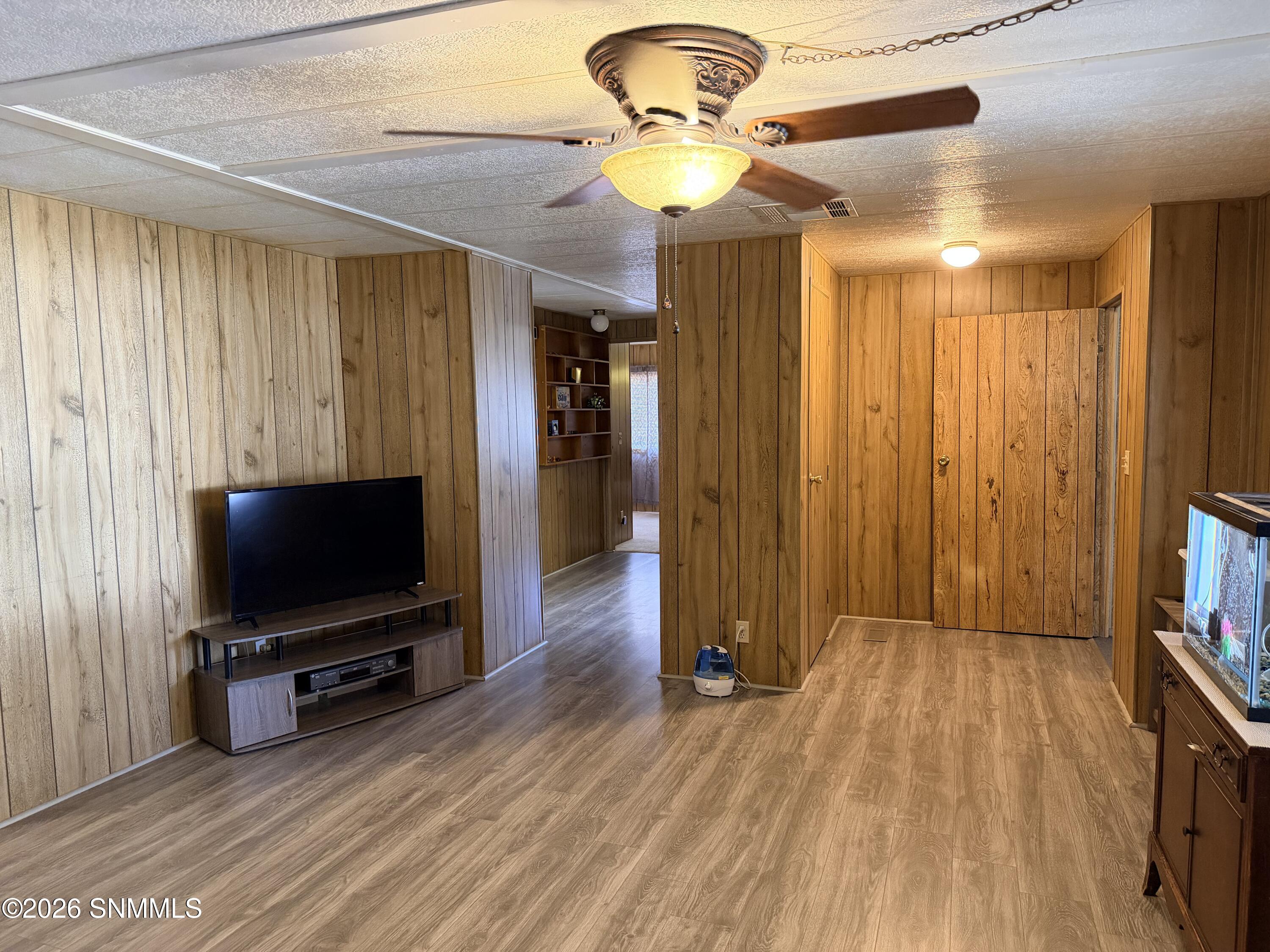 9 Queens Lane Property Photo 7