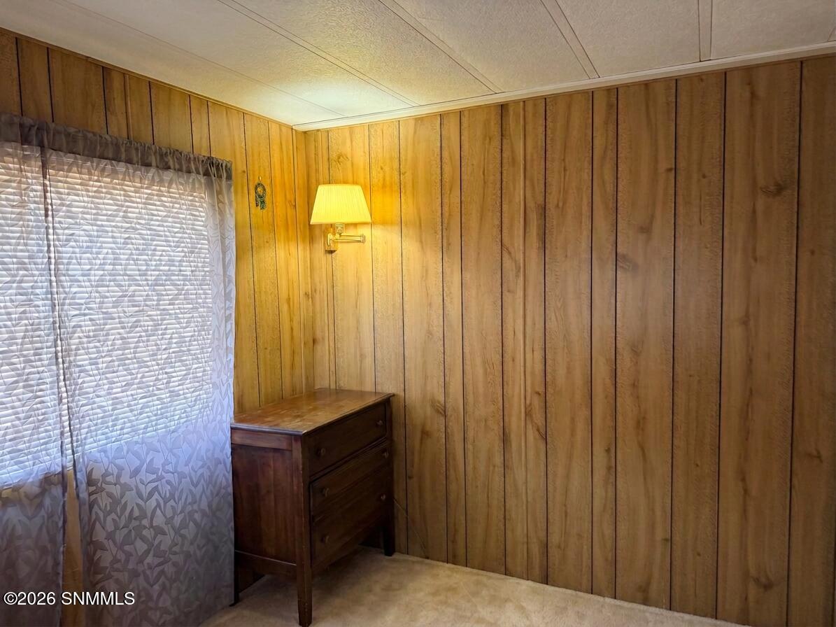 9 Queens Lane Property Photo 17