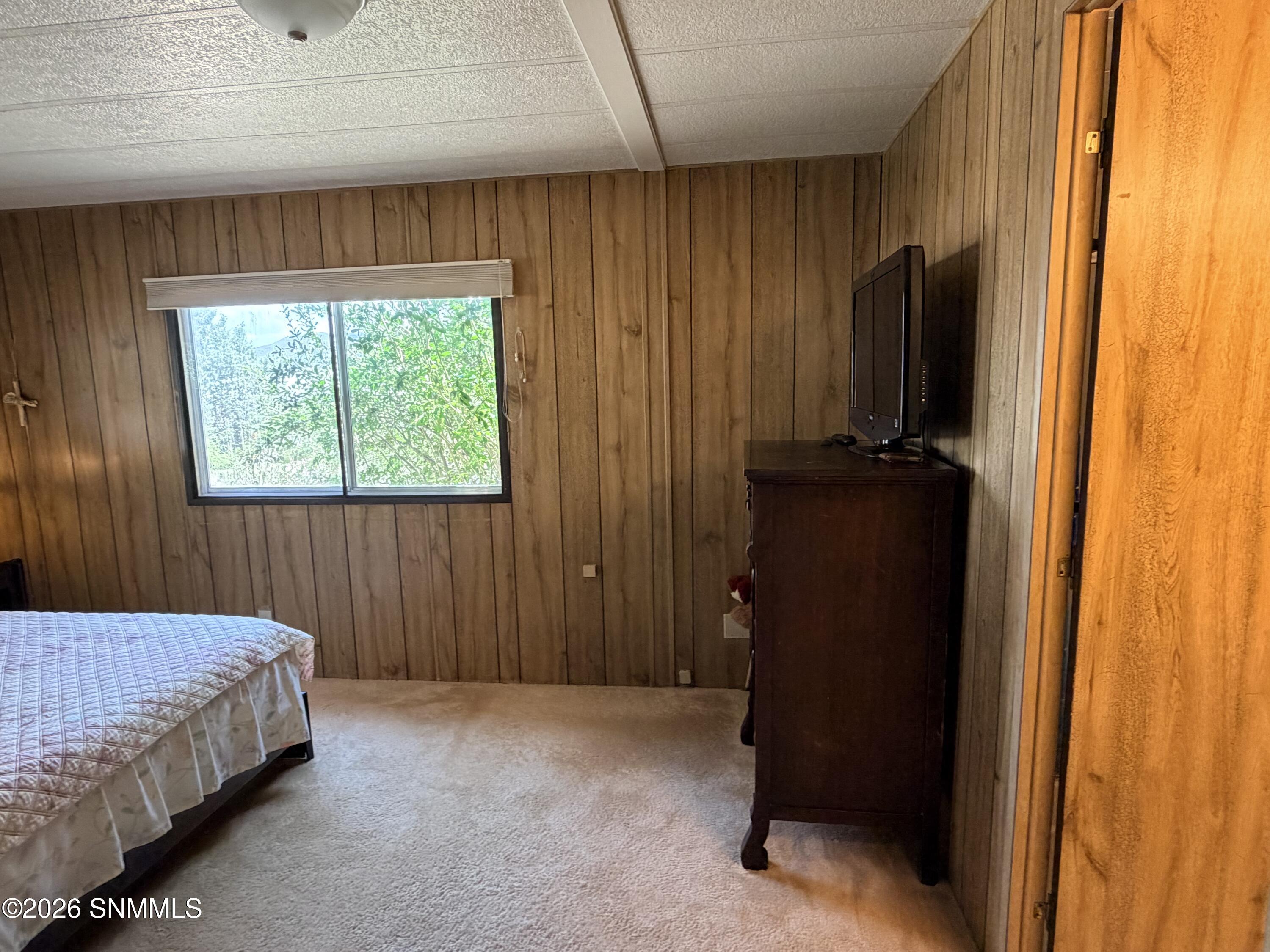 9 Queens Lane Property Photo 24