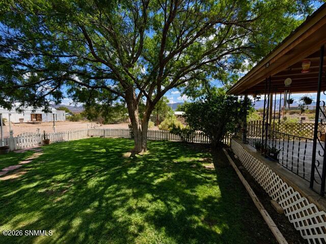 9 Queens Lane Property Photo 31