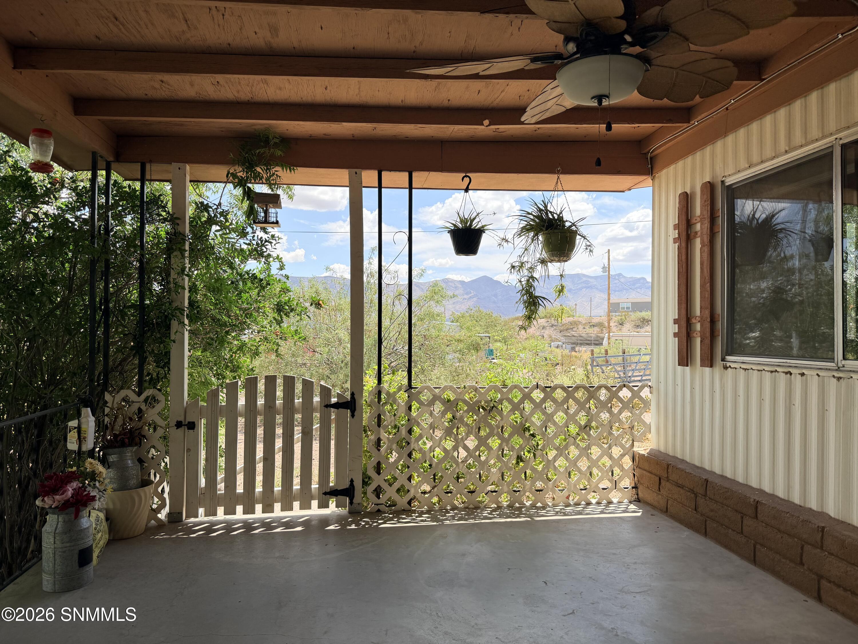 9 Queens Lane Property Photo 32