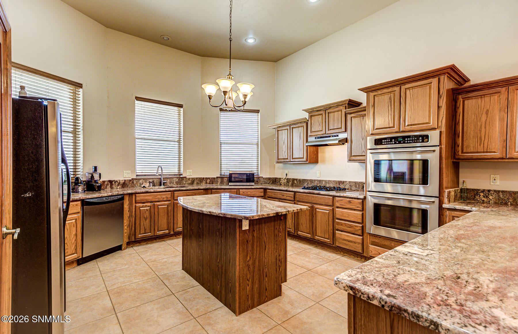 2028 Sandhill Road Property Photo 18