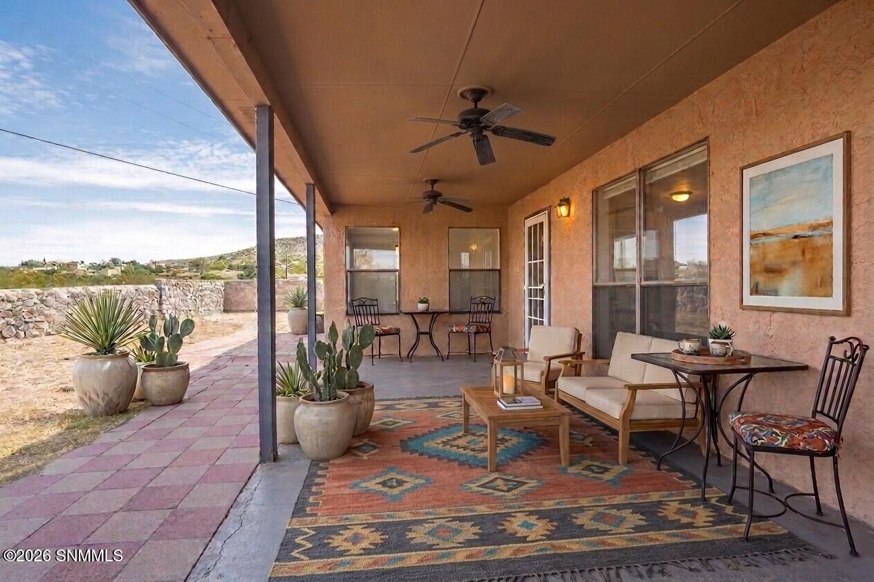 4820 Senita Drive Property Photo 32