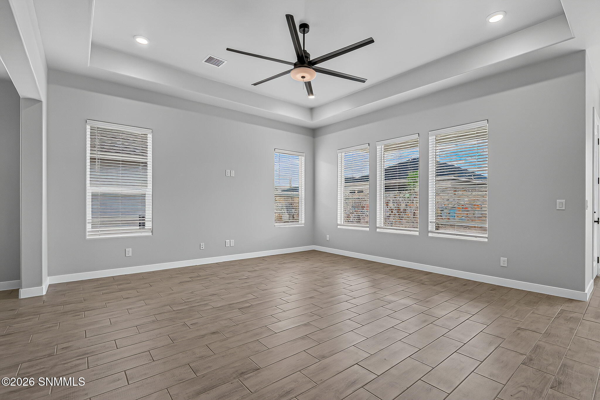 7341 Ultramarine Road Property Photo 8