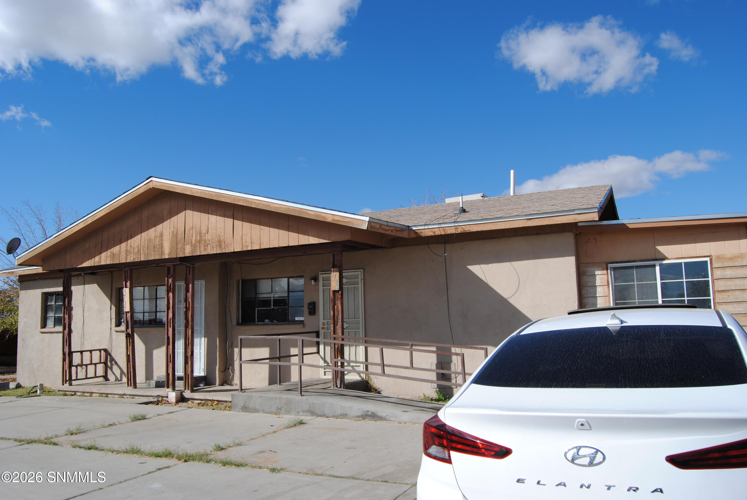 1737 E Idaho Avenue Property Photo 2