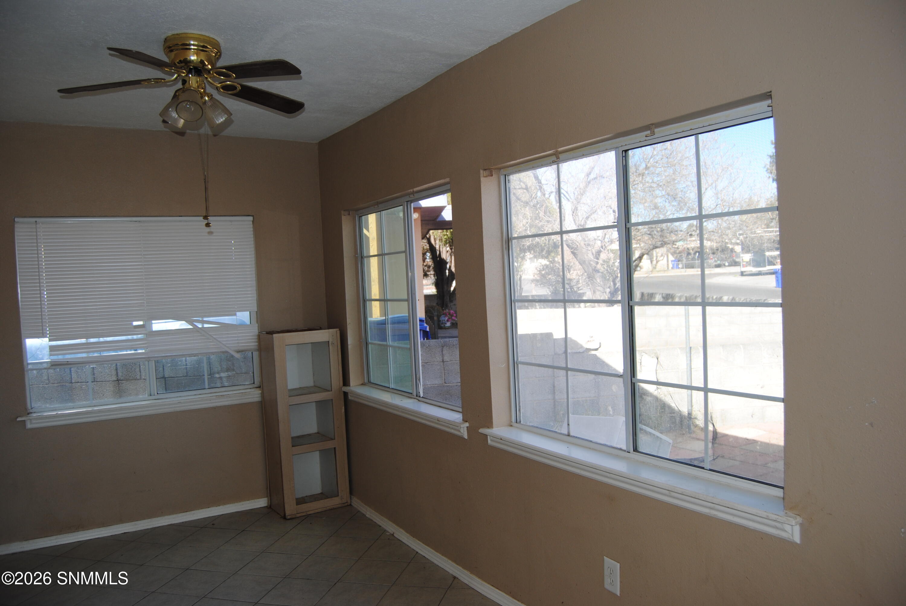 1737 E Idaho Avenue Property Photo 6