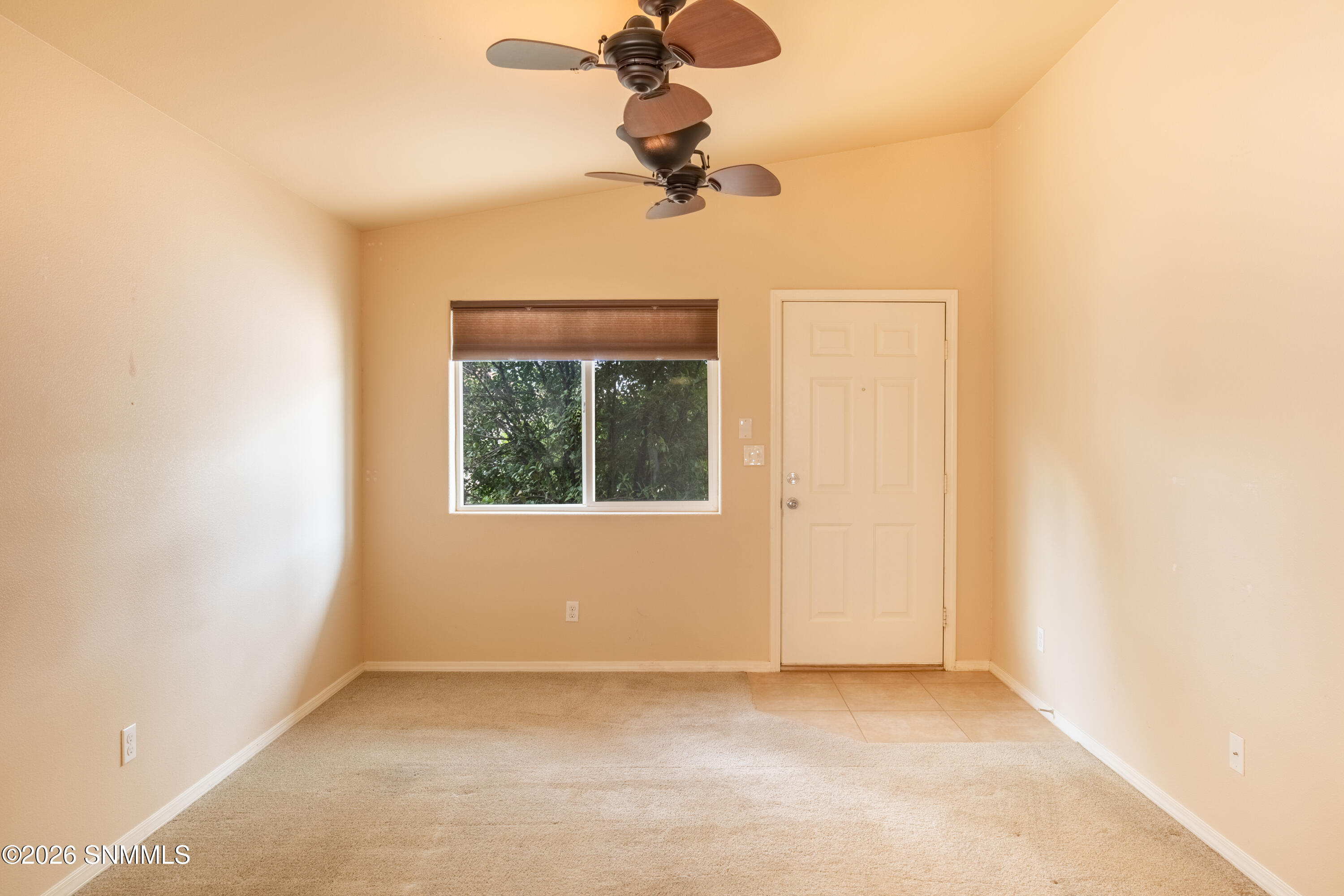 5124 Kensington Way Property Photo 4